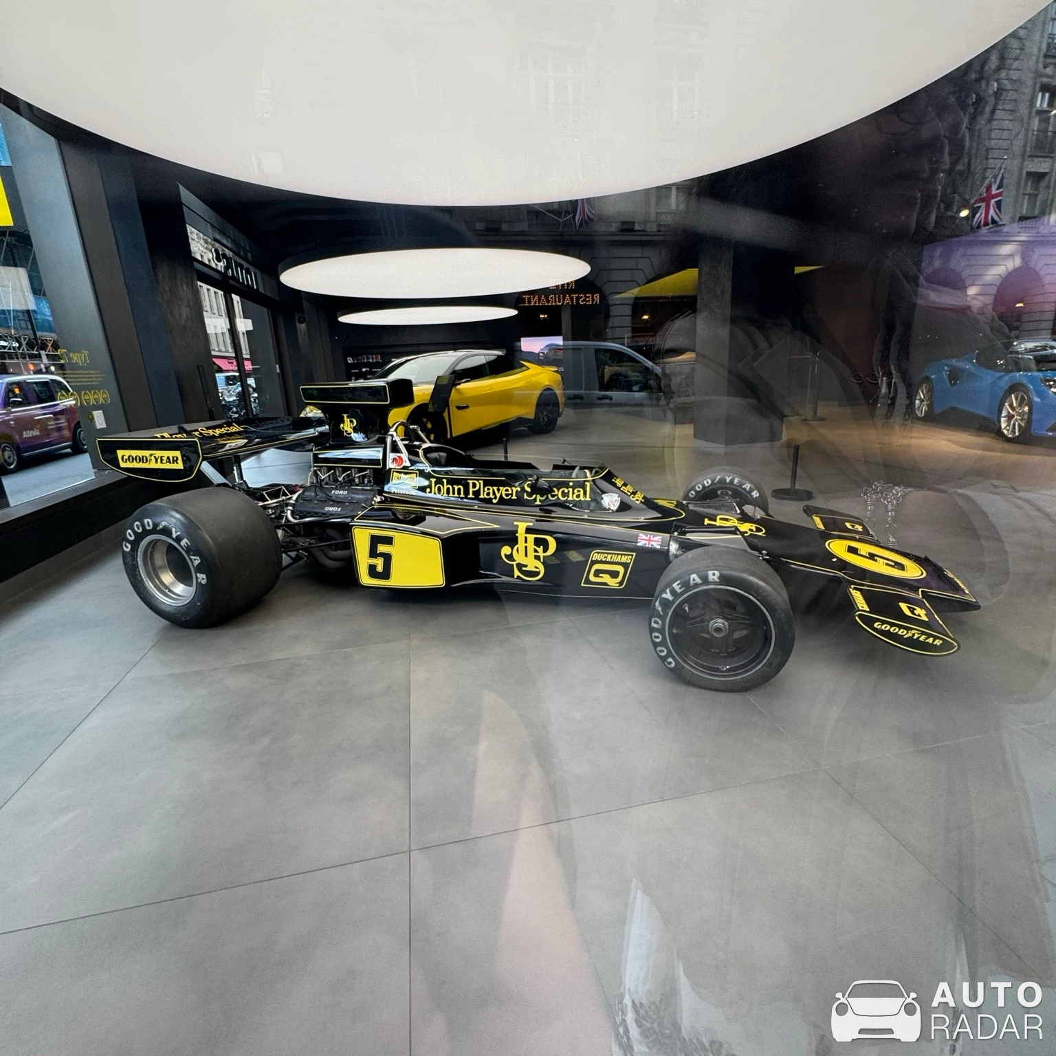 Lotus 72D spotted