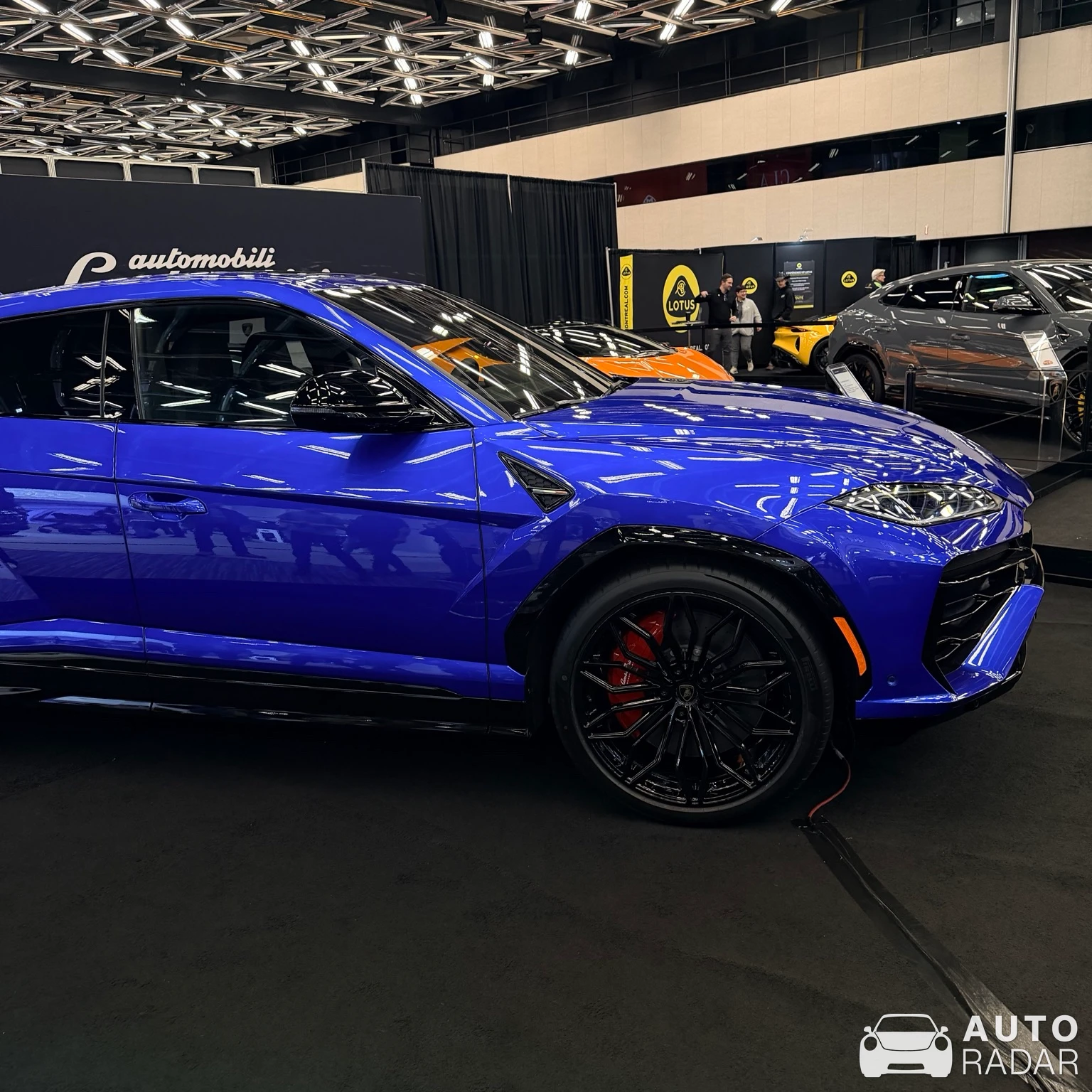 Lamborghini Urus S spotted in Montréal, Canada