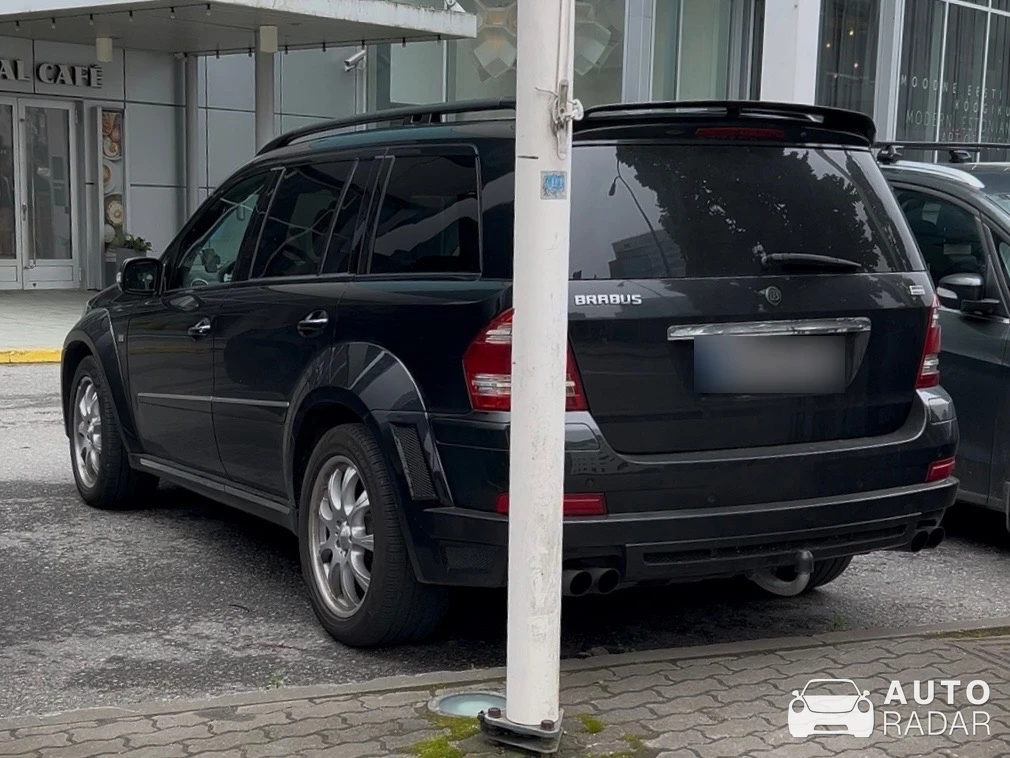 Mercedes-Benz Brabus GL X164 spotted in Tallinn