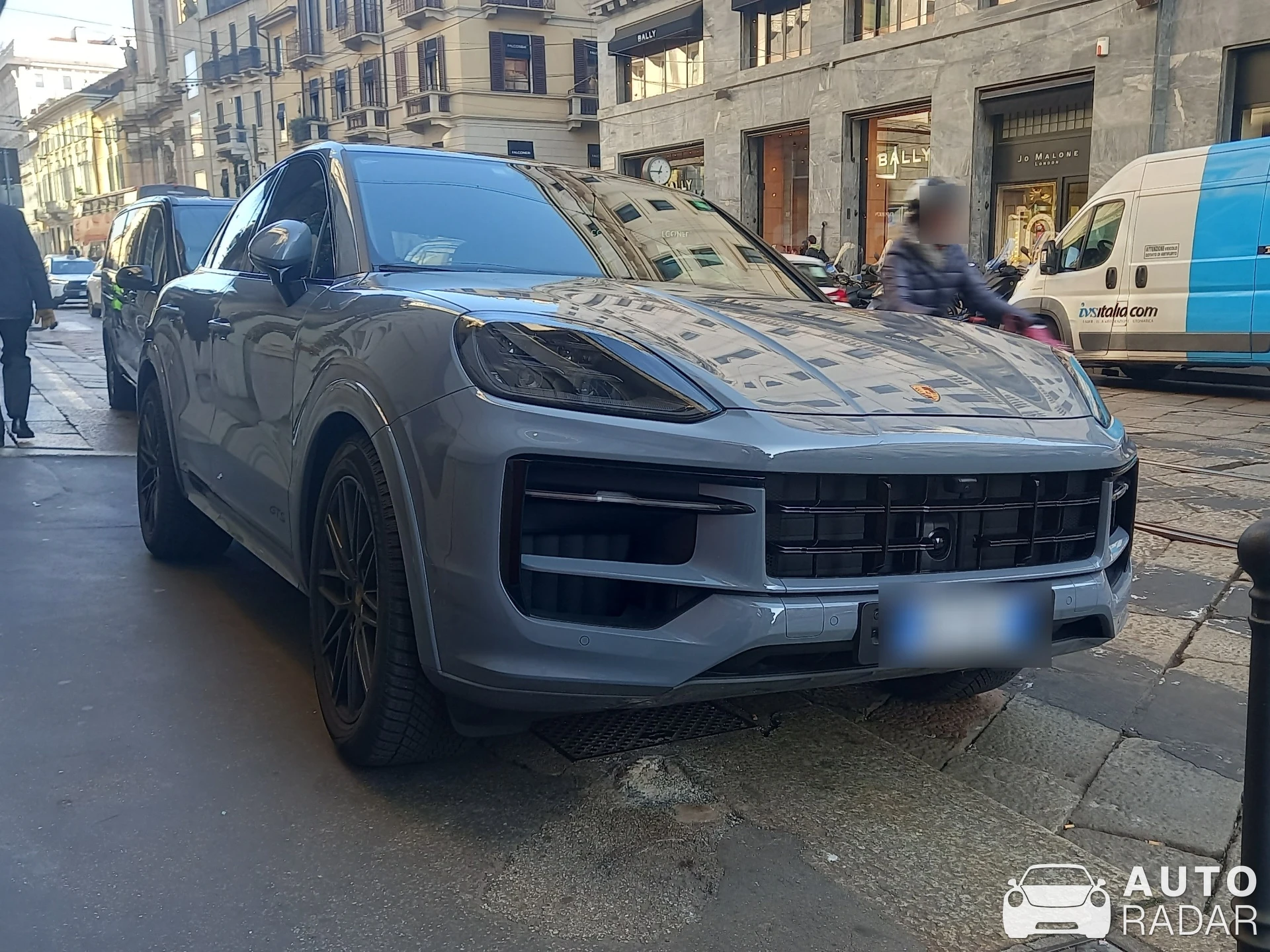 Porsche Cayenne Coupé GTS spotted in Milan, Italy