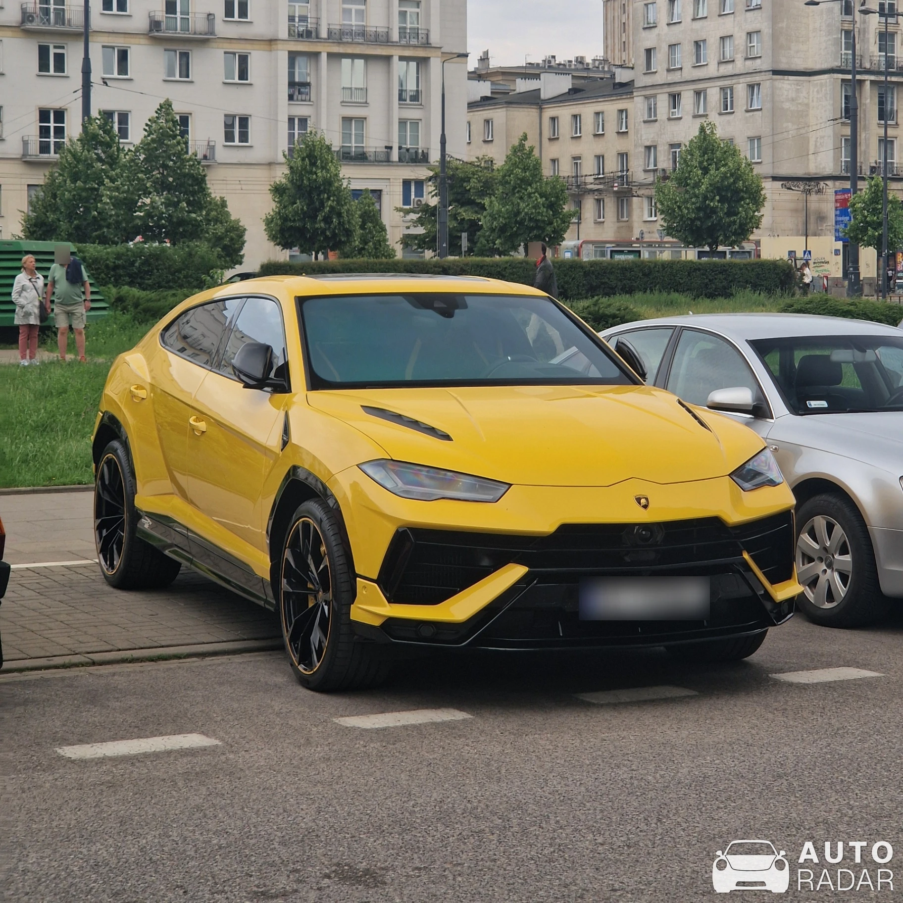 Lamborghini Urus S spotted in Warszawa, Poland