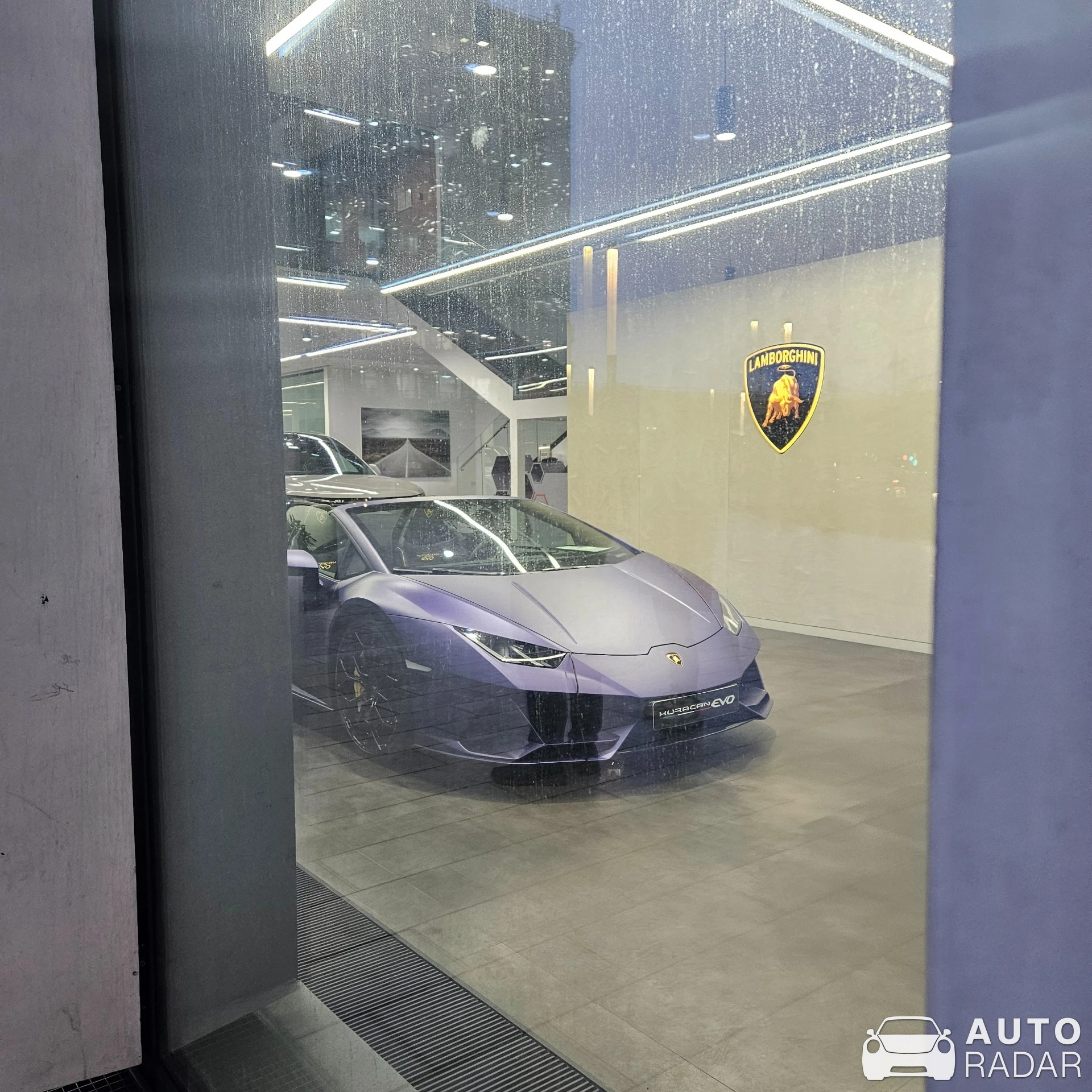 Lamborghini Huracán LP640-4 EVO Spyder spotted in Moskva, Russia