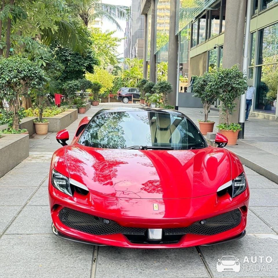 Ferrari 296 GTS spotted in Mumbai, India