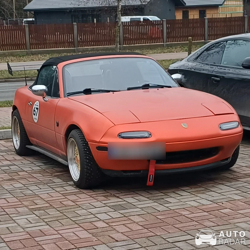Mazda MX-5 NA spotted in Liepāja, Latvia