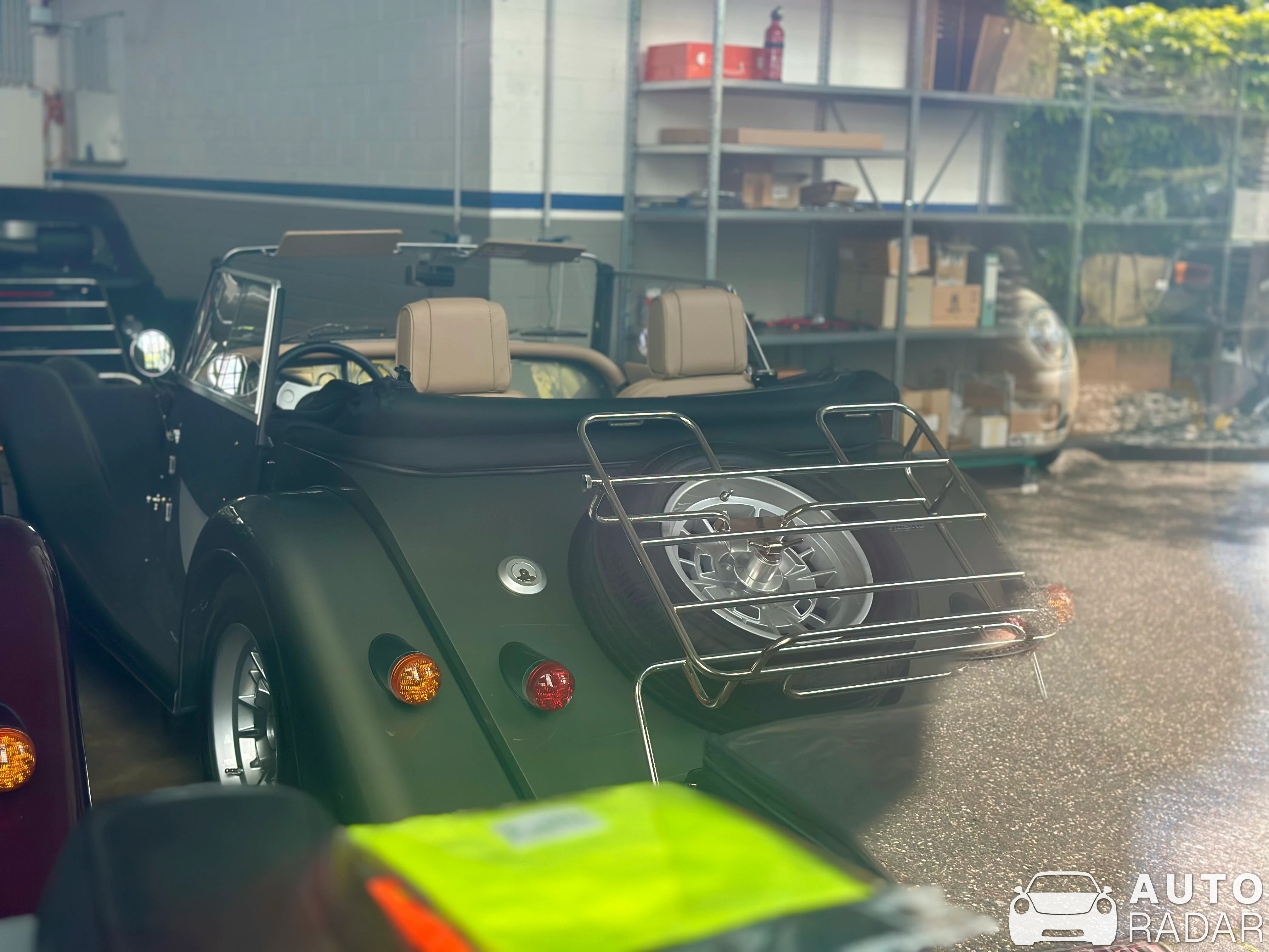 Morgan Plus 6 spotted in Düsseldorf