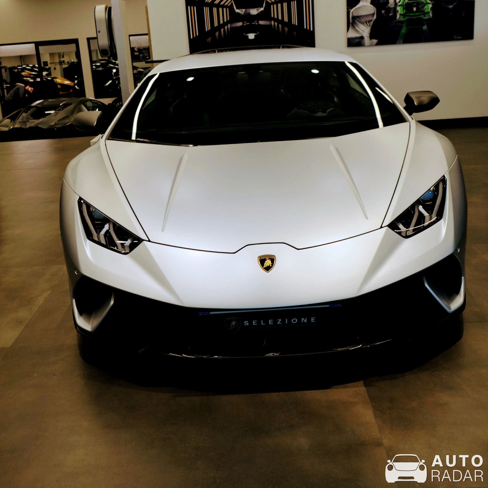 Lamborghini Huracán LP640-4 Performante spotted in Puteaux, France