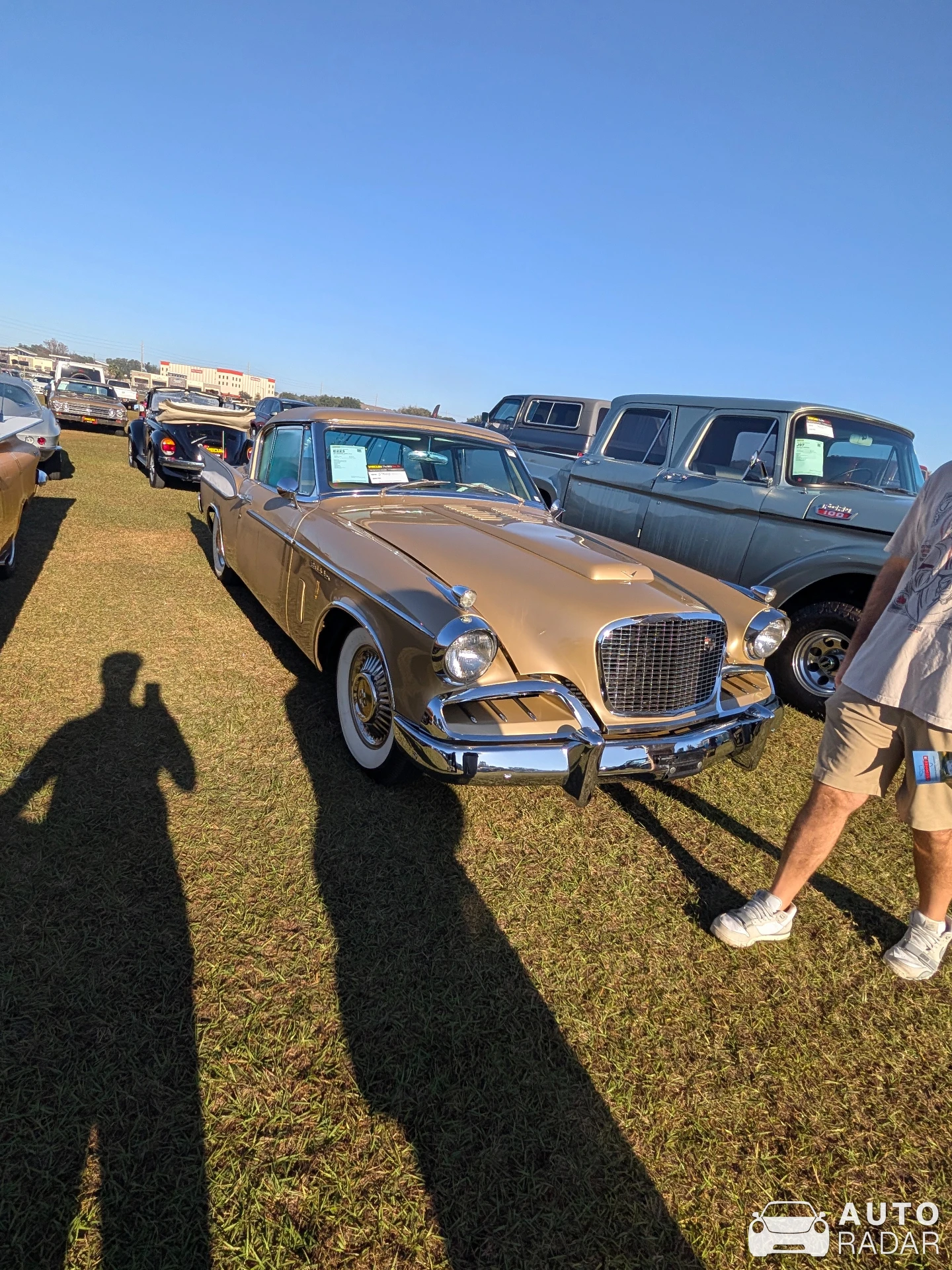 Studebaker Golden Hawk spotted in Magaragadi
