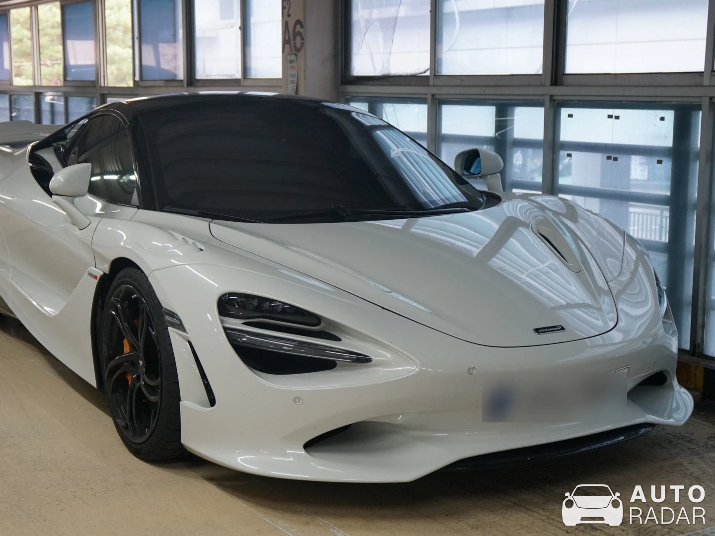 McLaren 750S spotted in Seocho District, South Korea