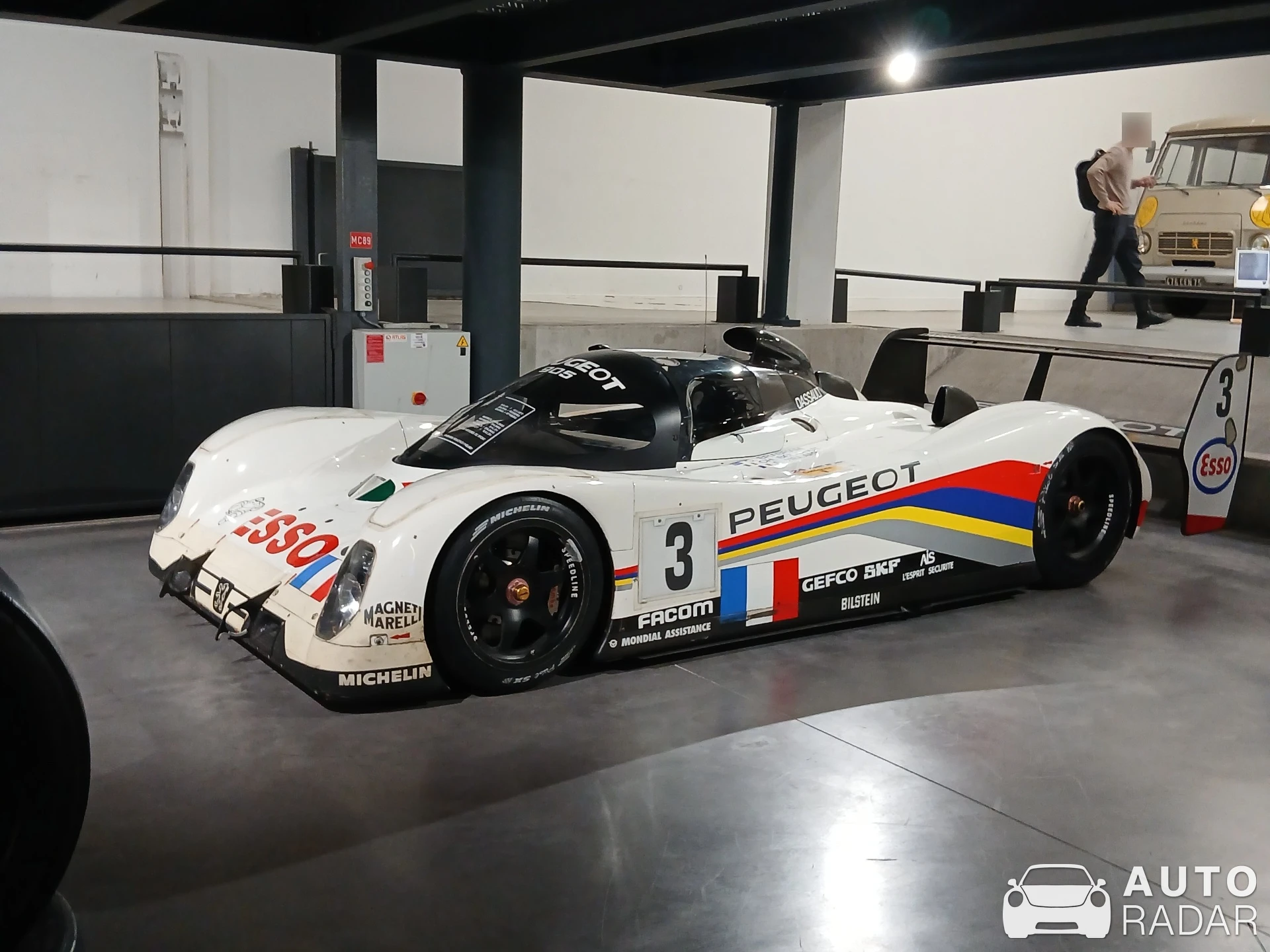 Peugeot 905 Evo spotted in Sochaux, France