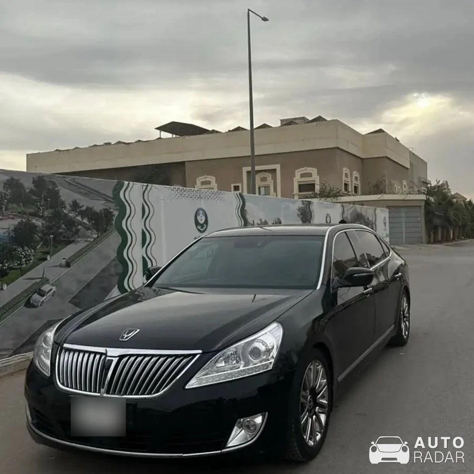 Hyundai Equus spotted in الرياض