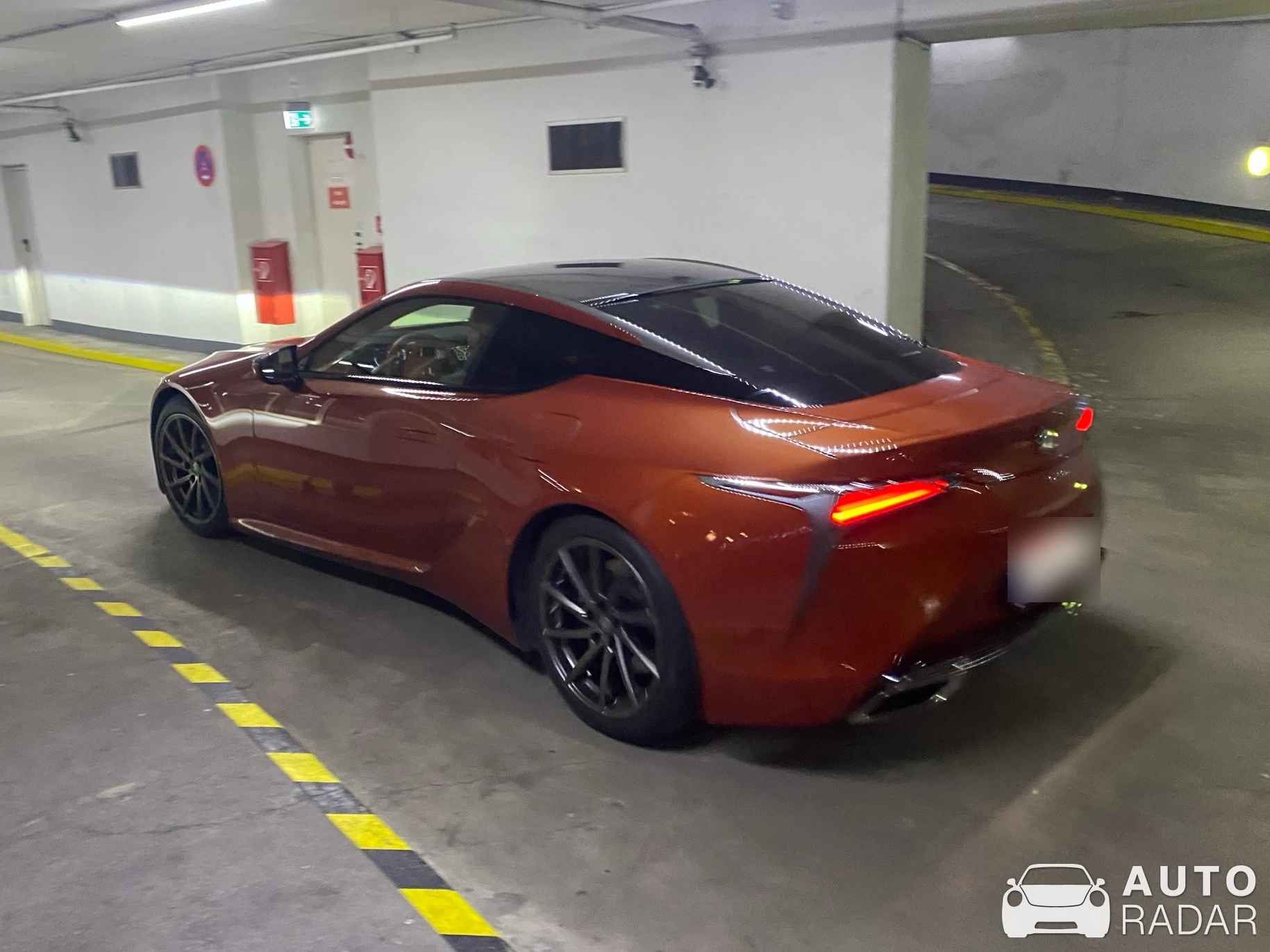 Lexus LC 500 spotted in Berlin, Deutschland