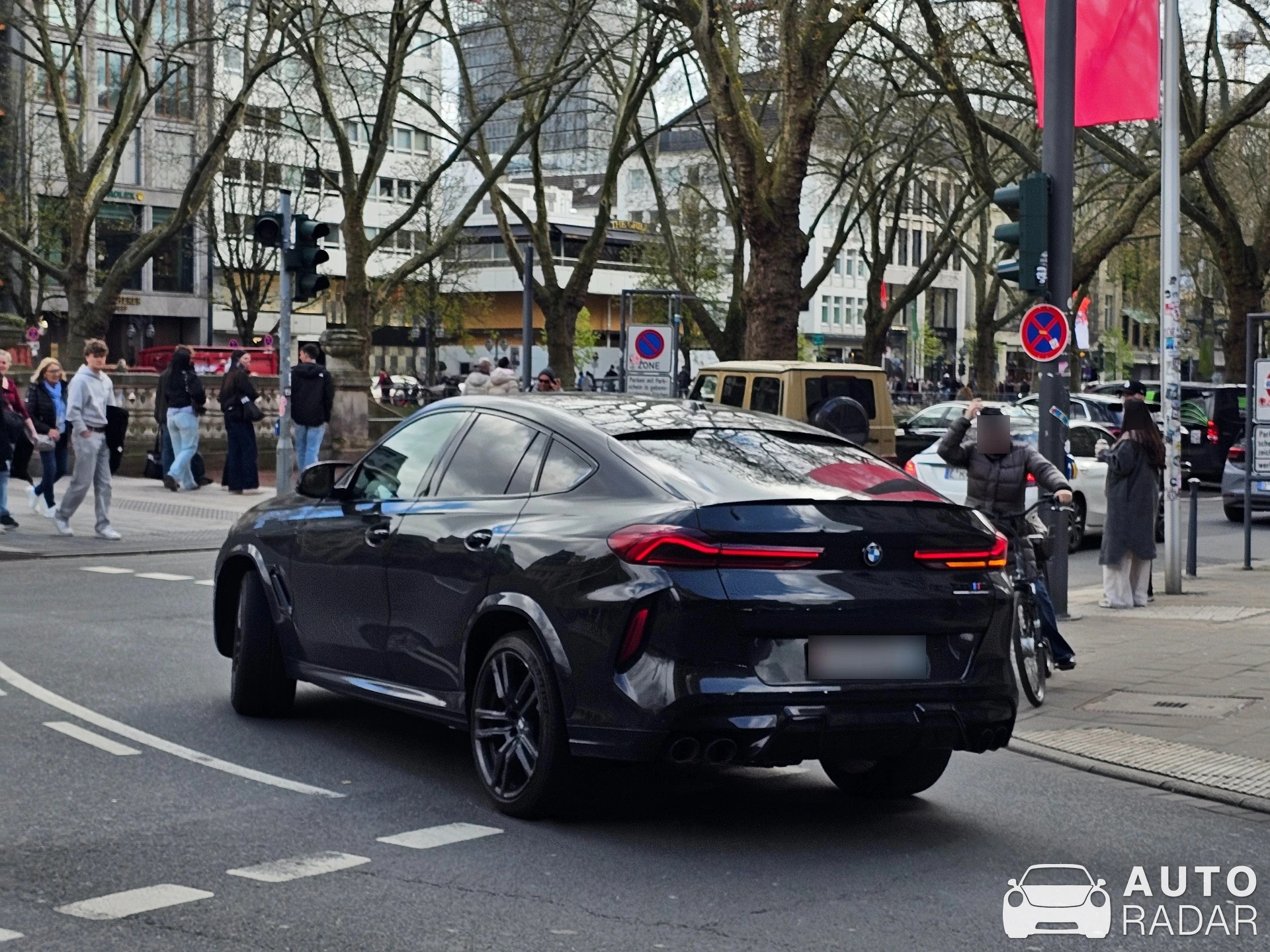 BMW X6 M50i G06 spotted in Düsseldorf