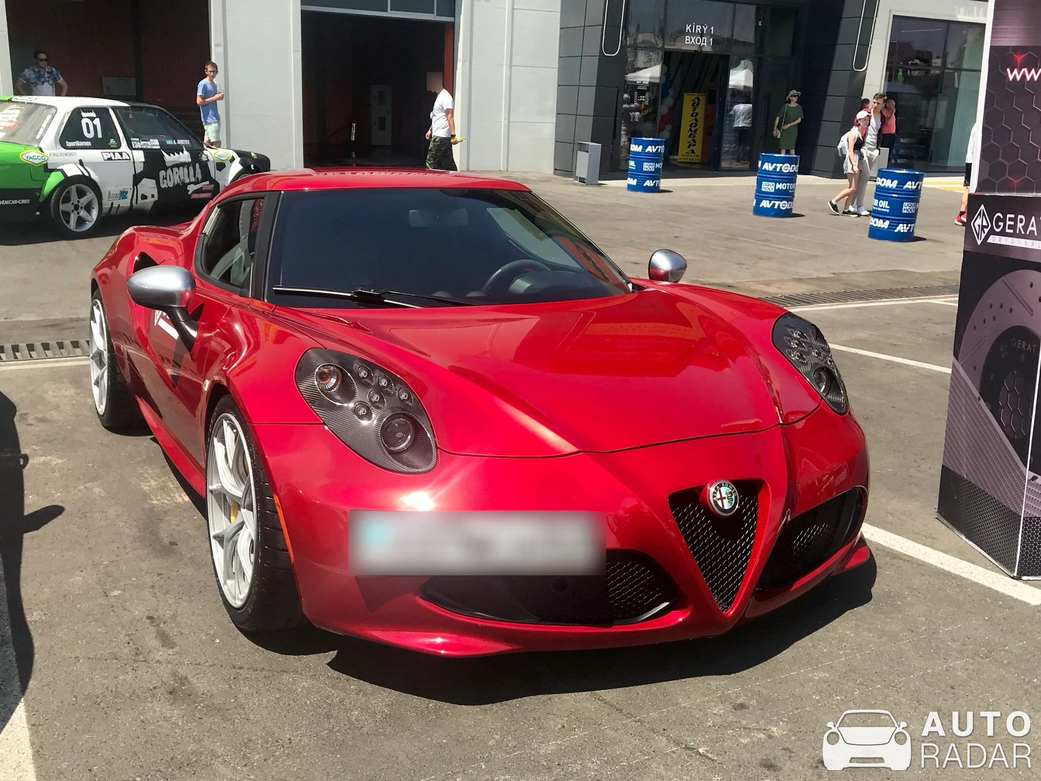 Alfa Romeo 4C Coupé spotted in Almaty