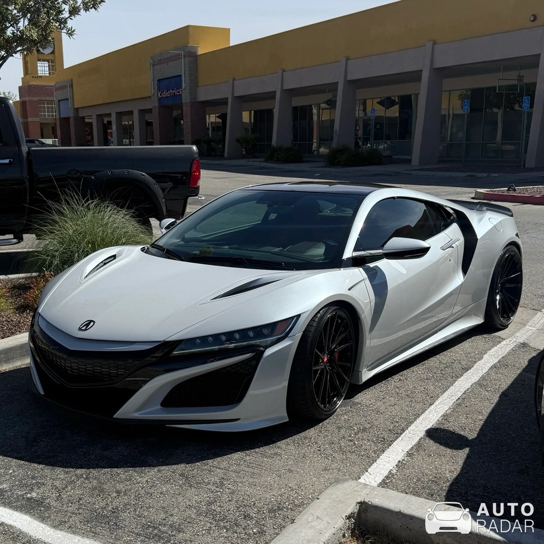 Acura NSX 2016 spotted in Rosamond