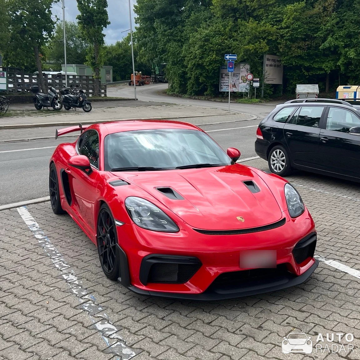 Porsche 718 Cayman GT4 RS spotted in Kempten (Allgäu)