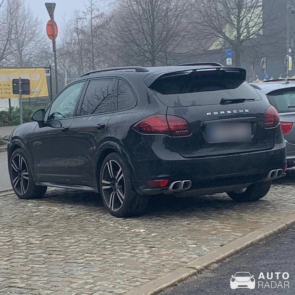 Porsche Cayenne GTS spotted in Antwerpen, België