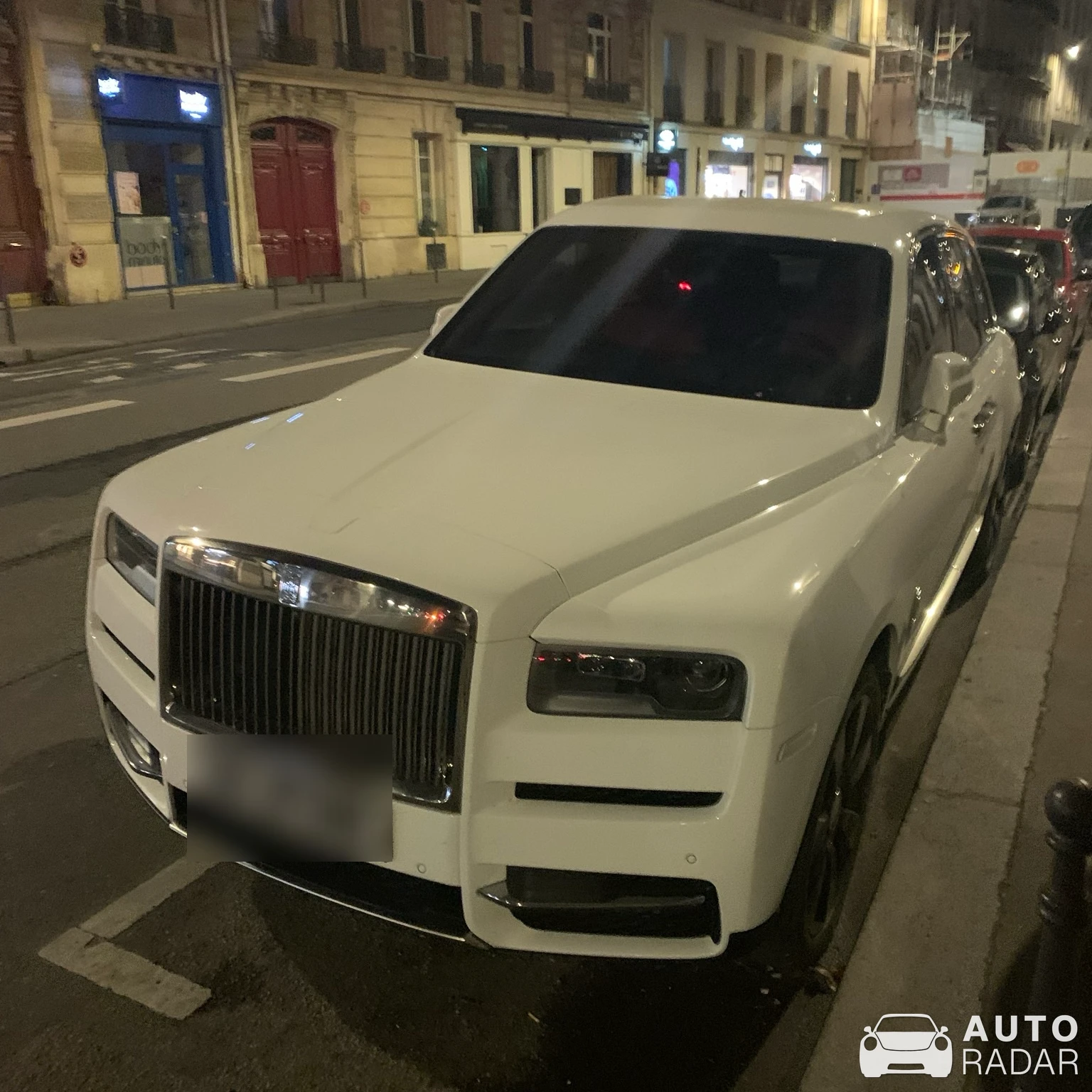 Rolls-Royce Cullinan spotted in Paris, France