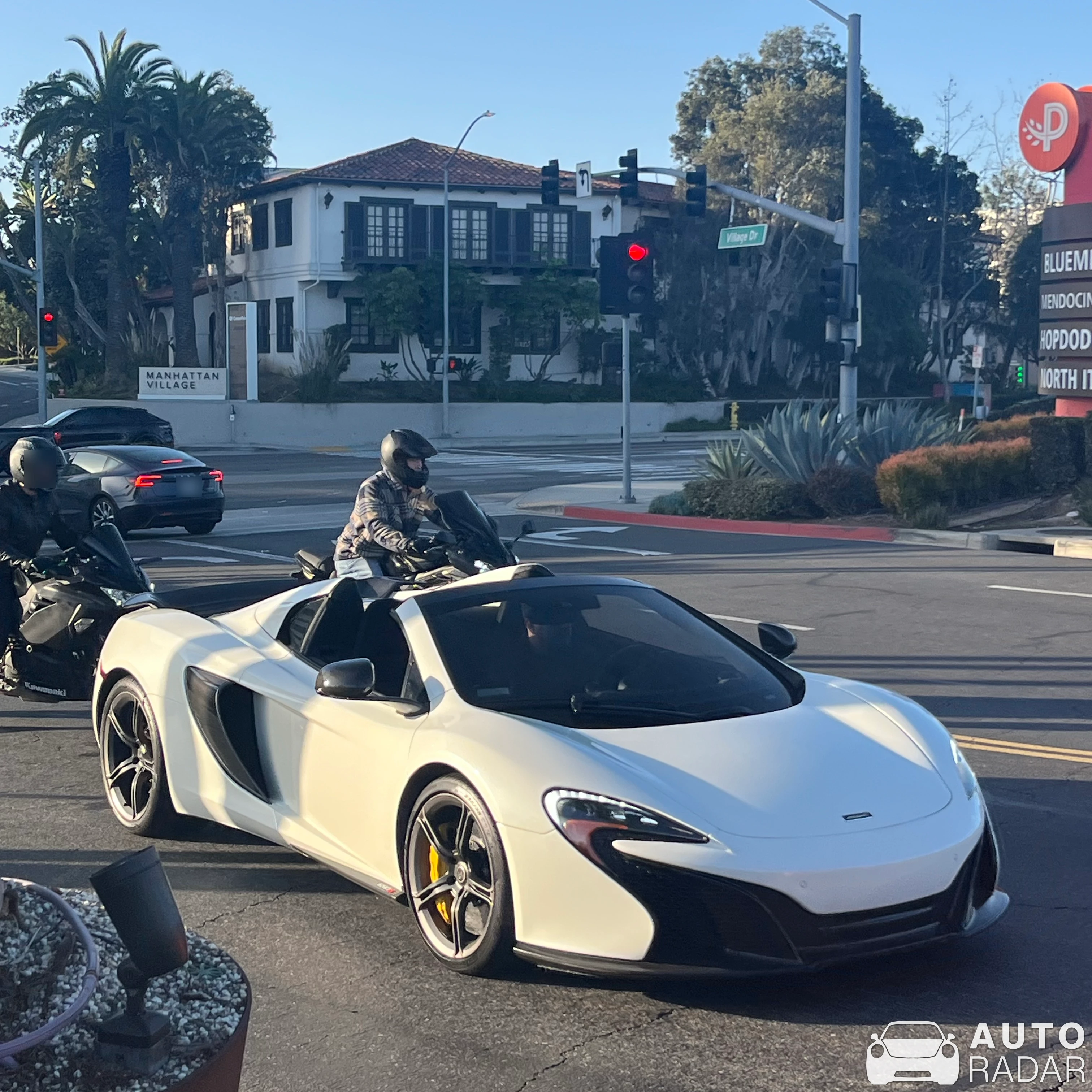 McLaren 650S Spider spotted in Hermosa Beach, United States