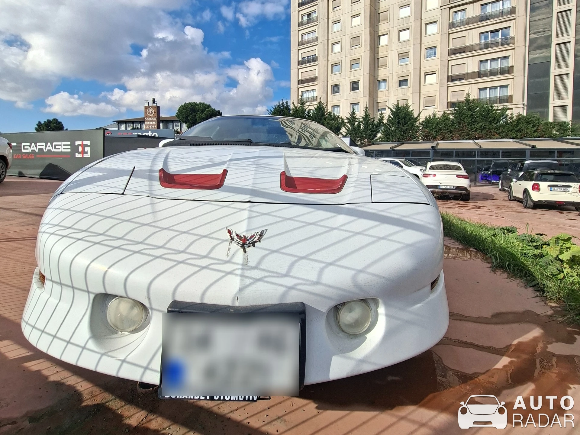 Pontiac Trans Am spotted in Ataşehir, Türkiye