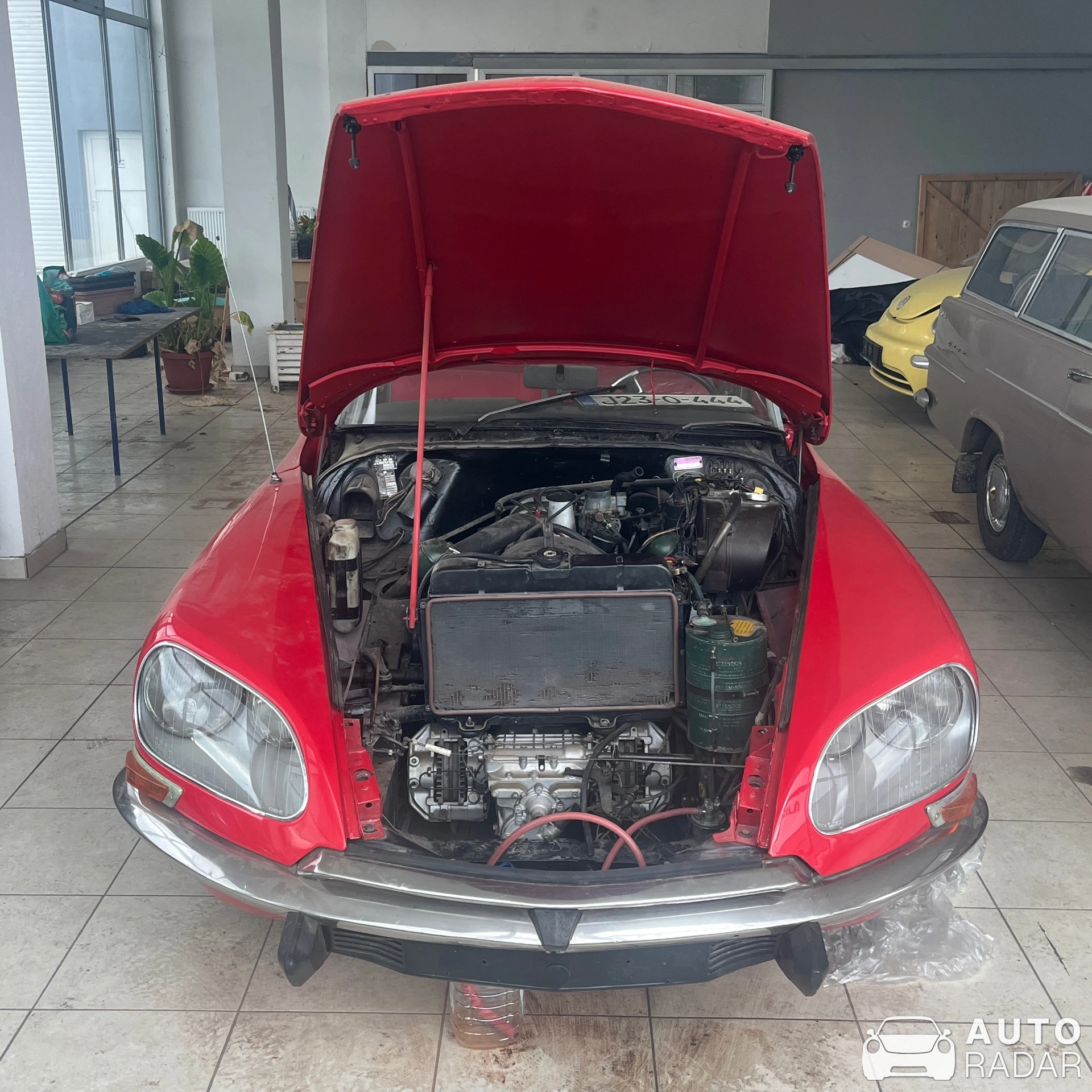 Citroën DS spotted in Visoko