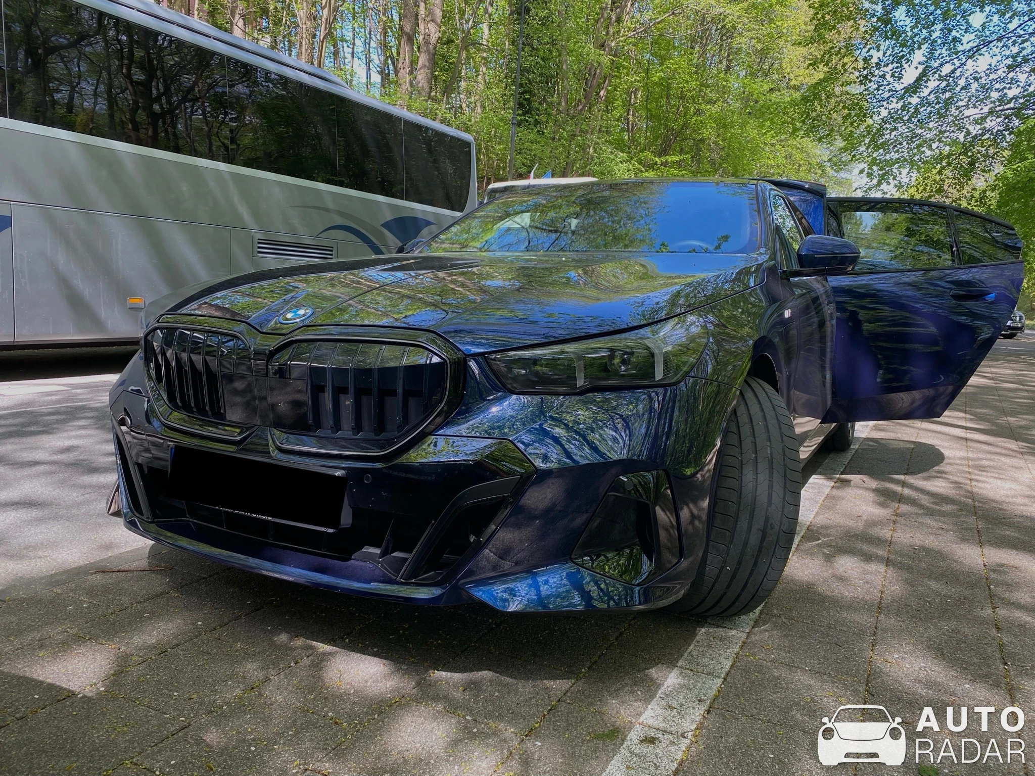 BMW 5 Series G60 Hybrid spotted in Lubań