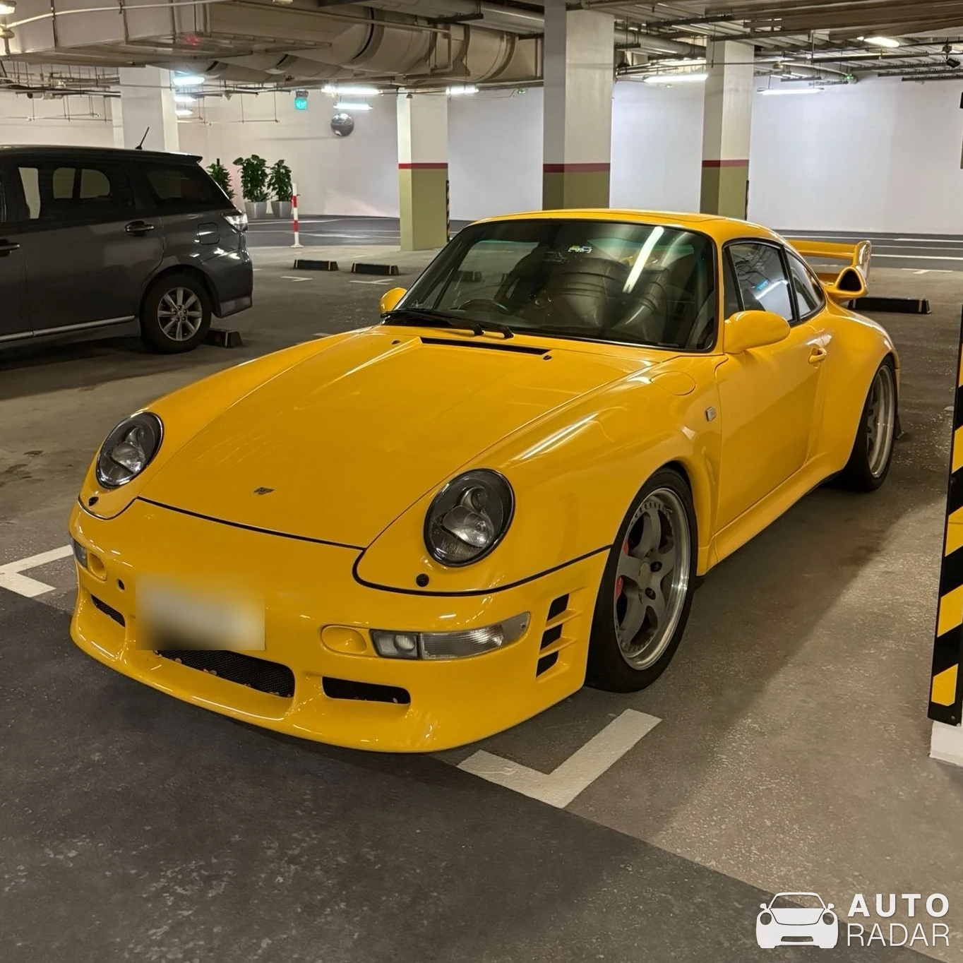 RUF 993 Turbo R spotted in Singapore