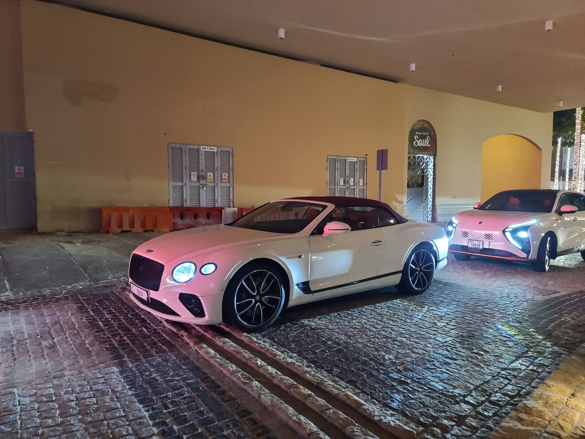 Bentley Continental GTC 2019