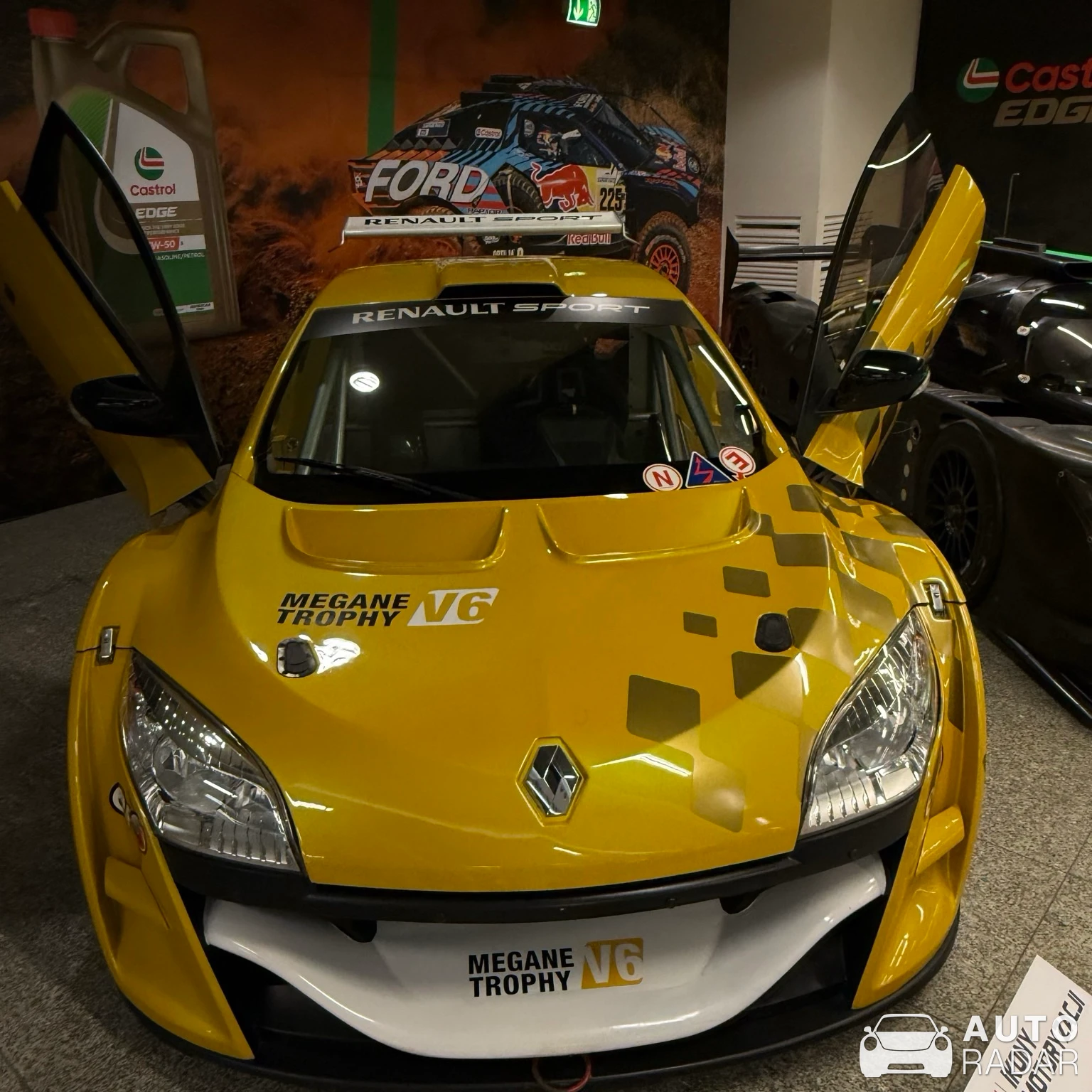 Renault Mégane Trophy V6 spotted in Warsaw