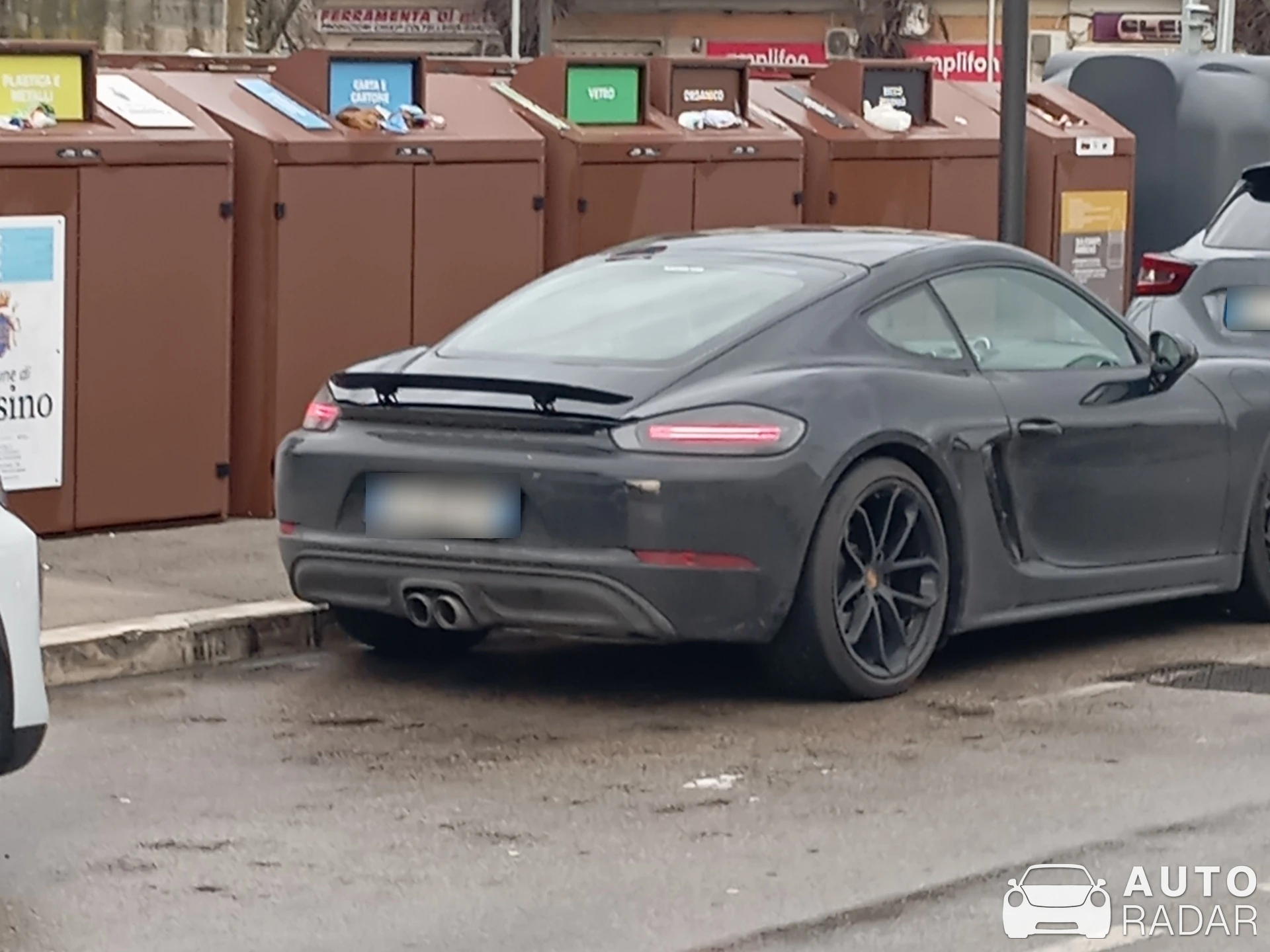 Porsche 718 Cayman spotted in Cassino, Italy