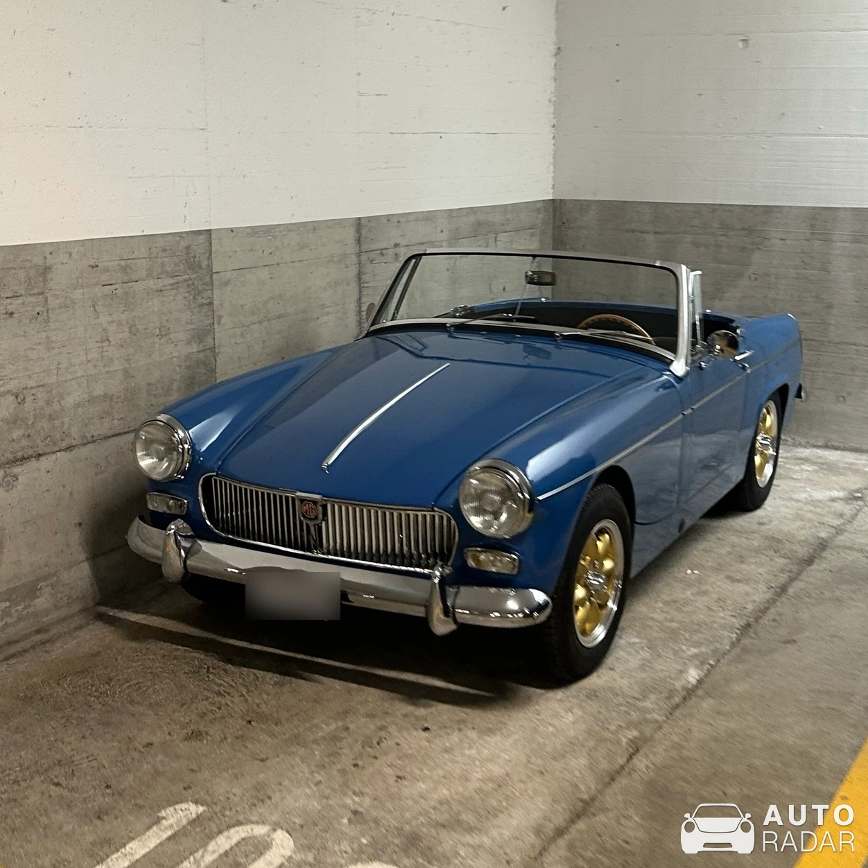 MG Midget spotted in Rudolfstetten-Friedlisberg