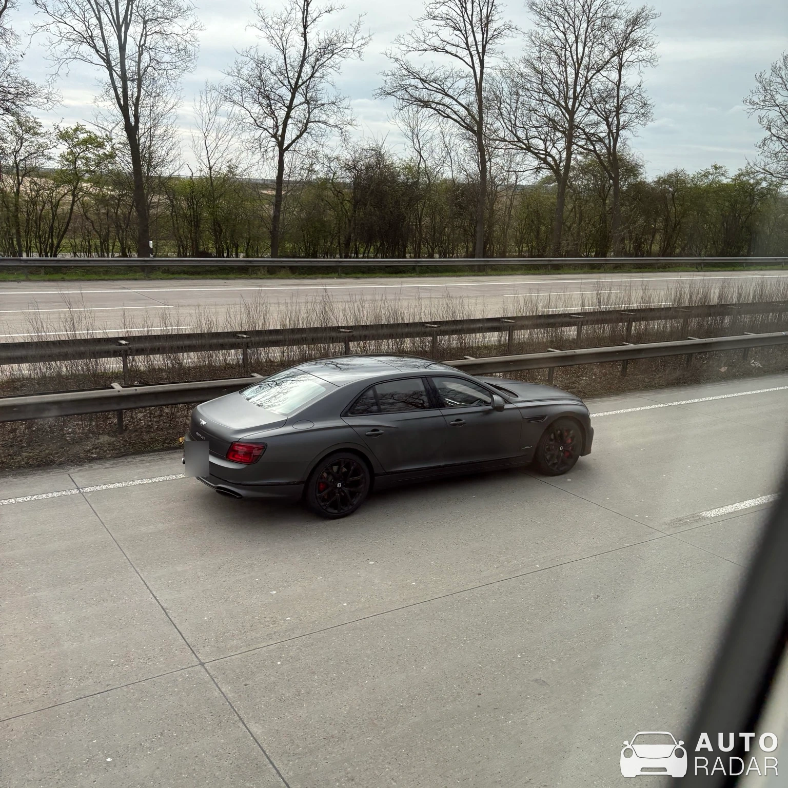 Bentley Flying Spur Hybrid S spotted in Bremen
