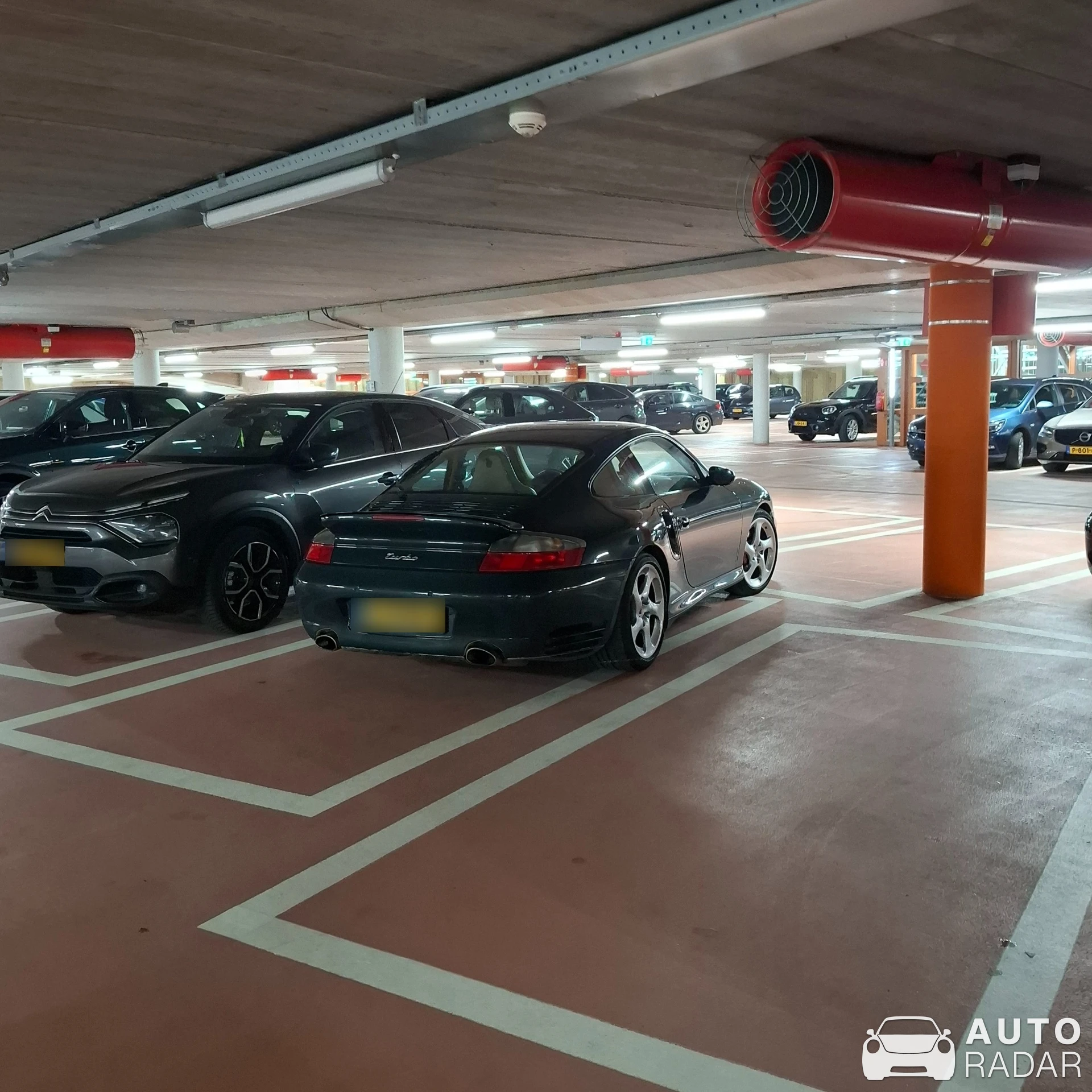 Porsche 996 Turbo spotted in Breda, Netherlands