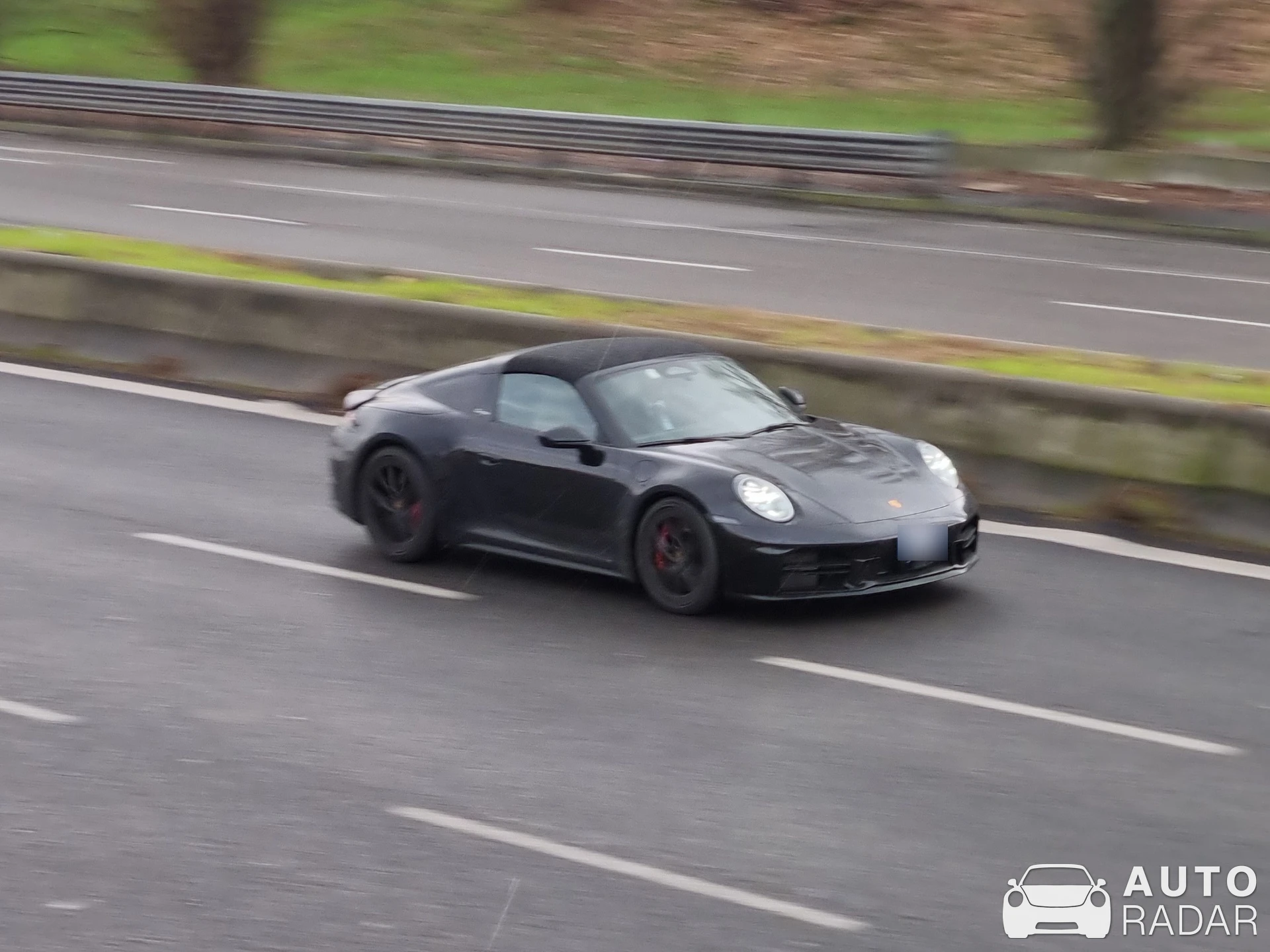 Porsche 992 Targa 4 MkII spotted in Milano
