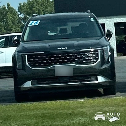 Kia Telluride spotted in East Dubuque