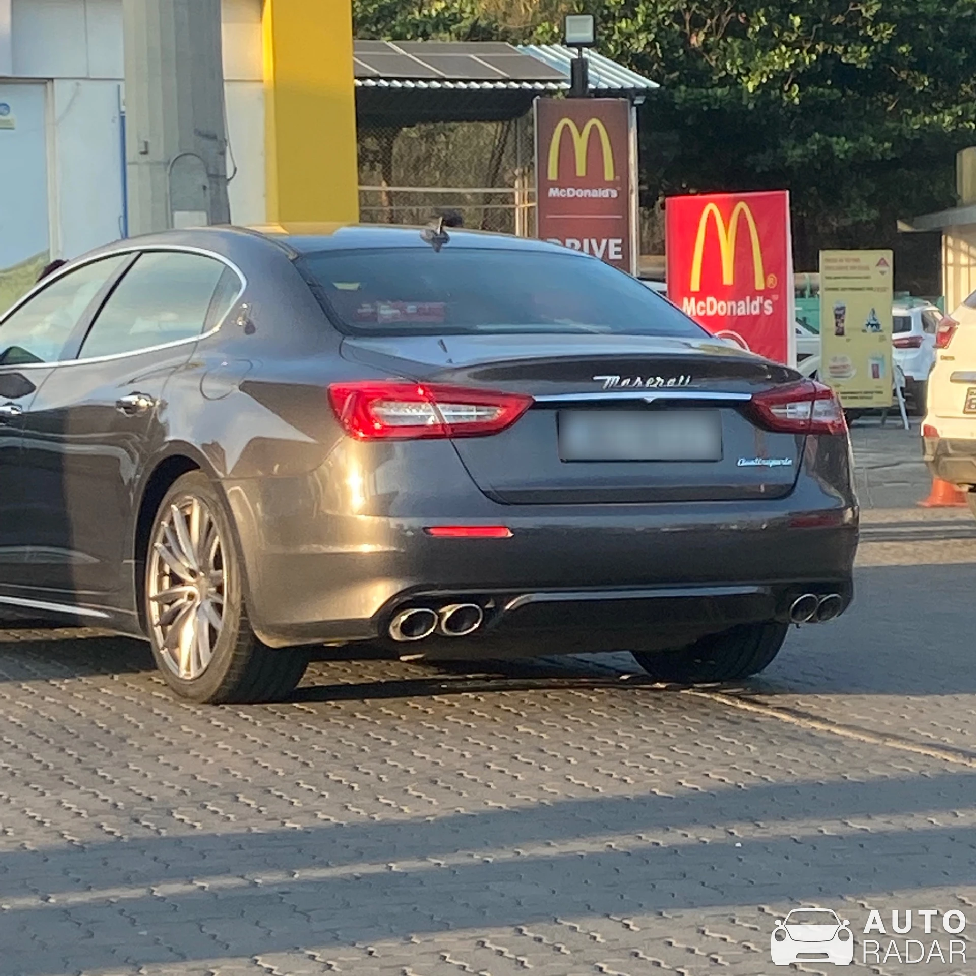Maserati Quattroporte spotted in Pune, India