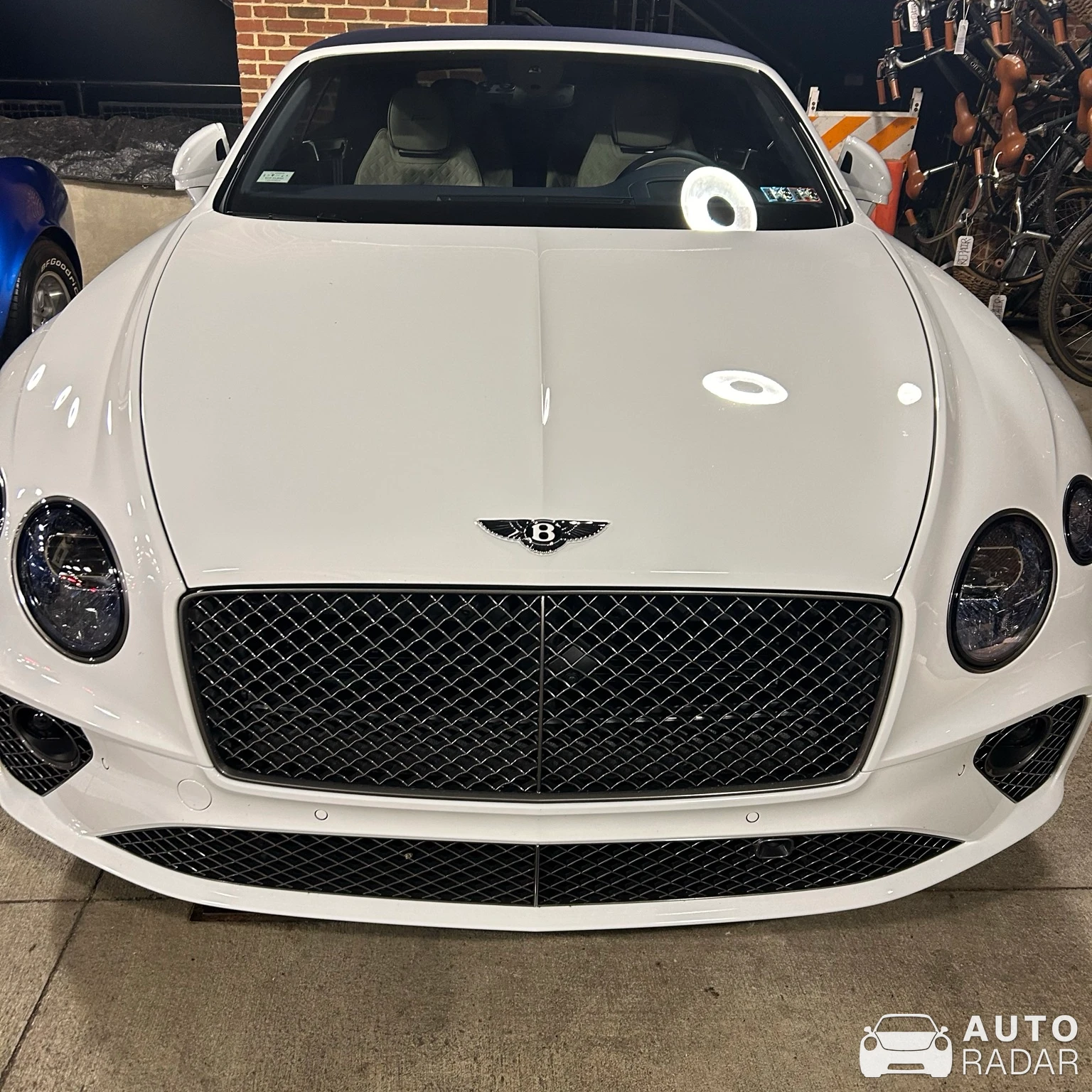 Bentley Continental GTC 2019 spotted in Jamison