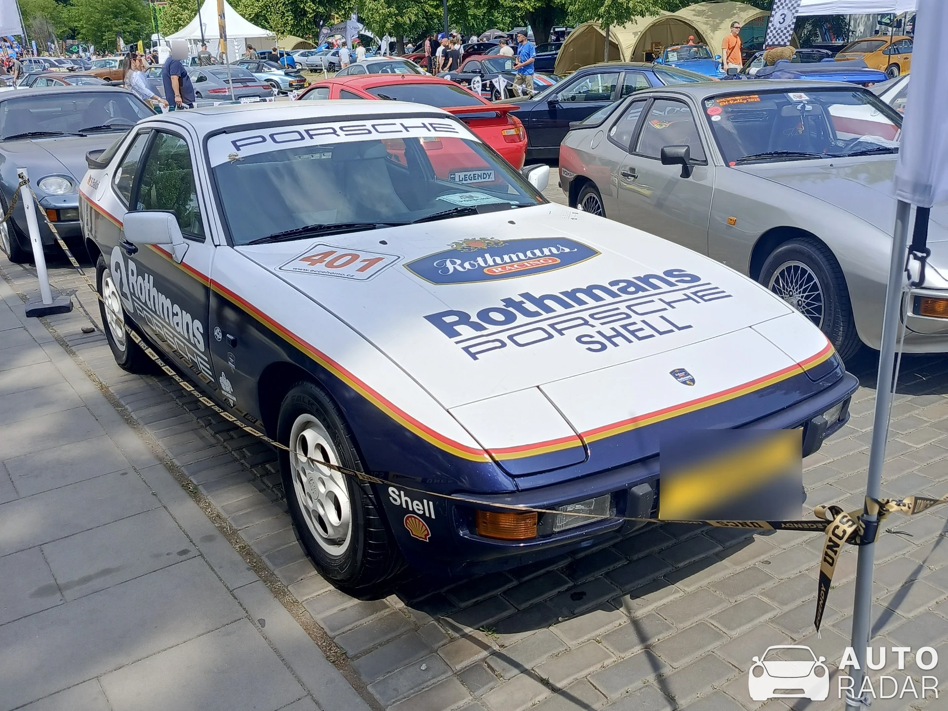 Porsche 924 spotted in Praha