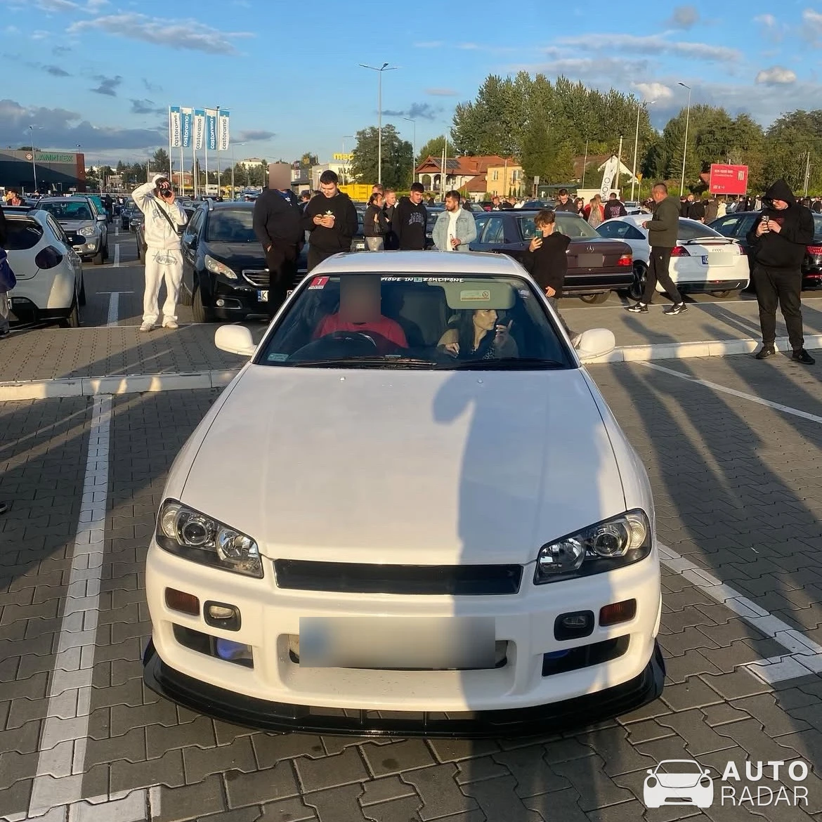 Nissan Skyline R34 GT-R spotted in Nowy Sącz