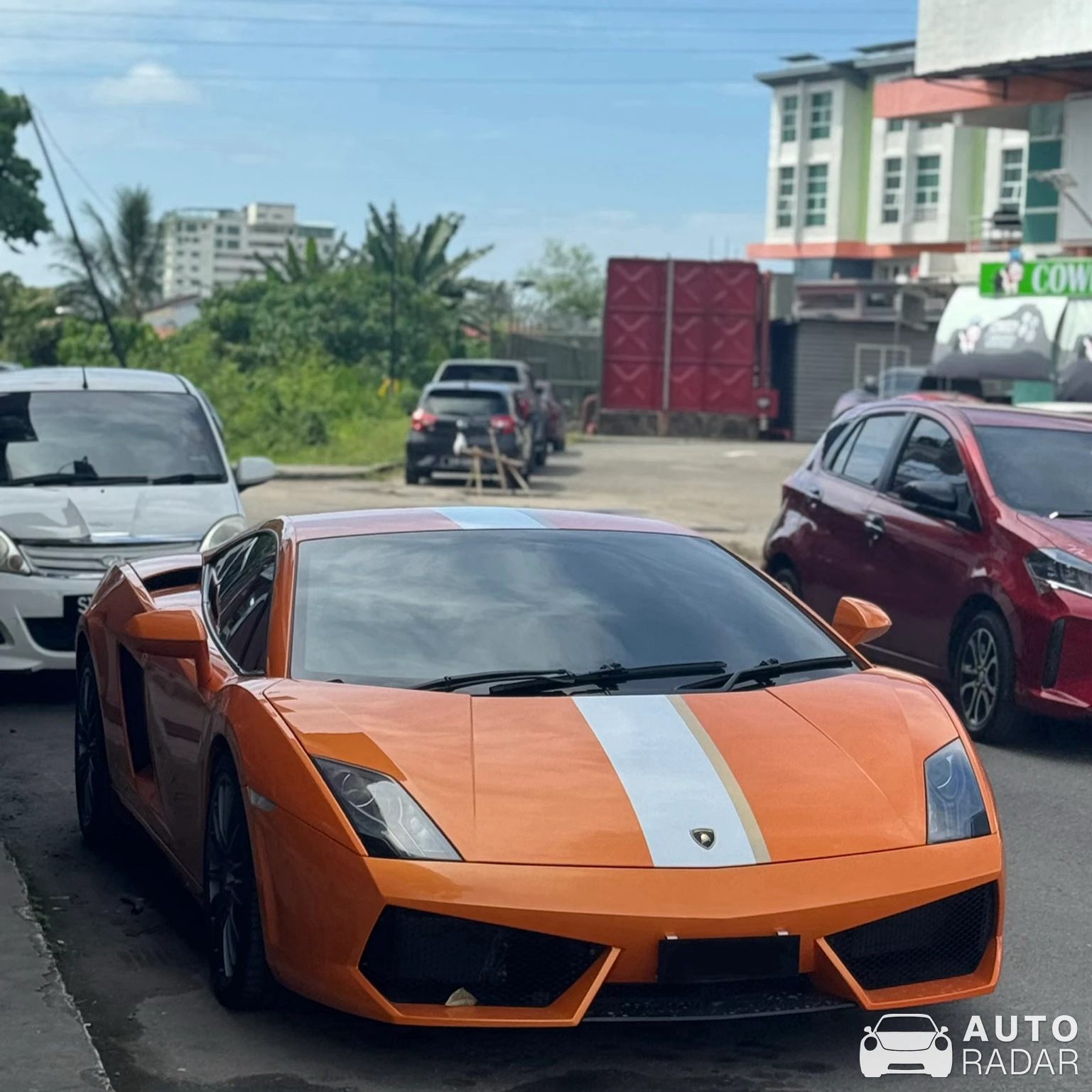 Lamborghini Gallardo LP550-2 Valentino Balboni spotted in Donggongon