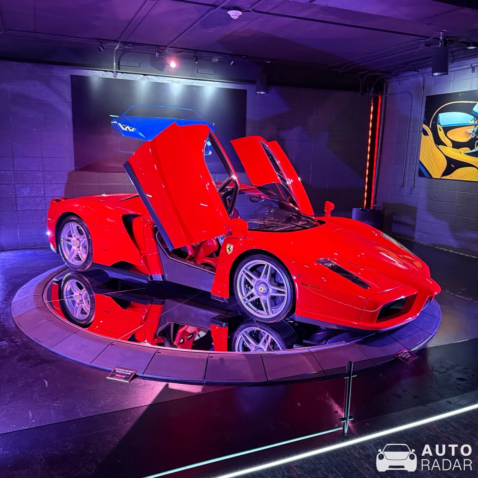 Ferrari Enzo spotted in Gatlinburg, United States