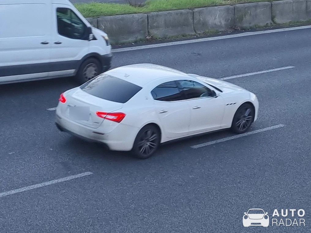 Maserati Ghibli 2013 spotted in Milano