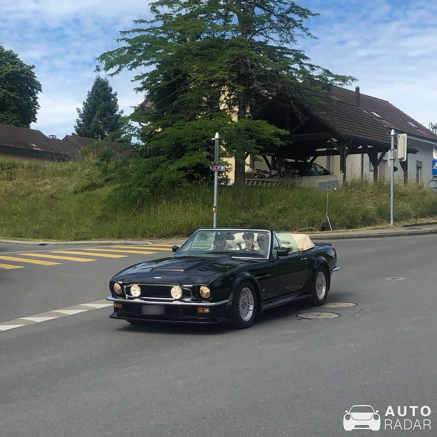 Aston Martin V8 Vantage Volante 1986-1989 spotted in Coppet