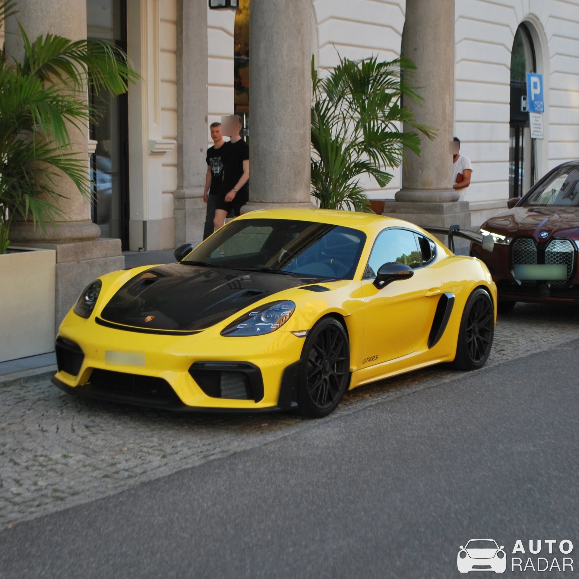 Porsche 718 Cayman GT4 RS spotted in Warszawa, Poland