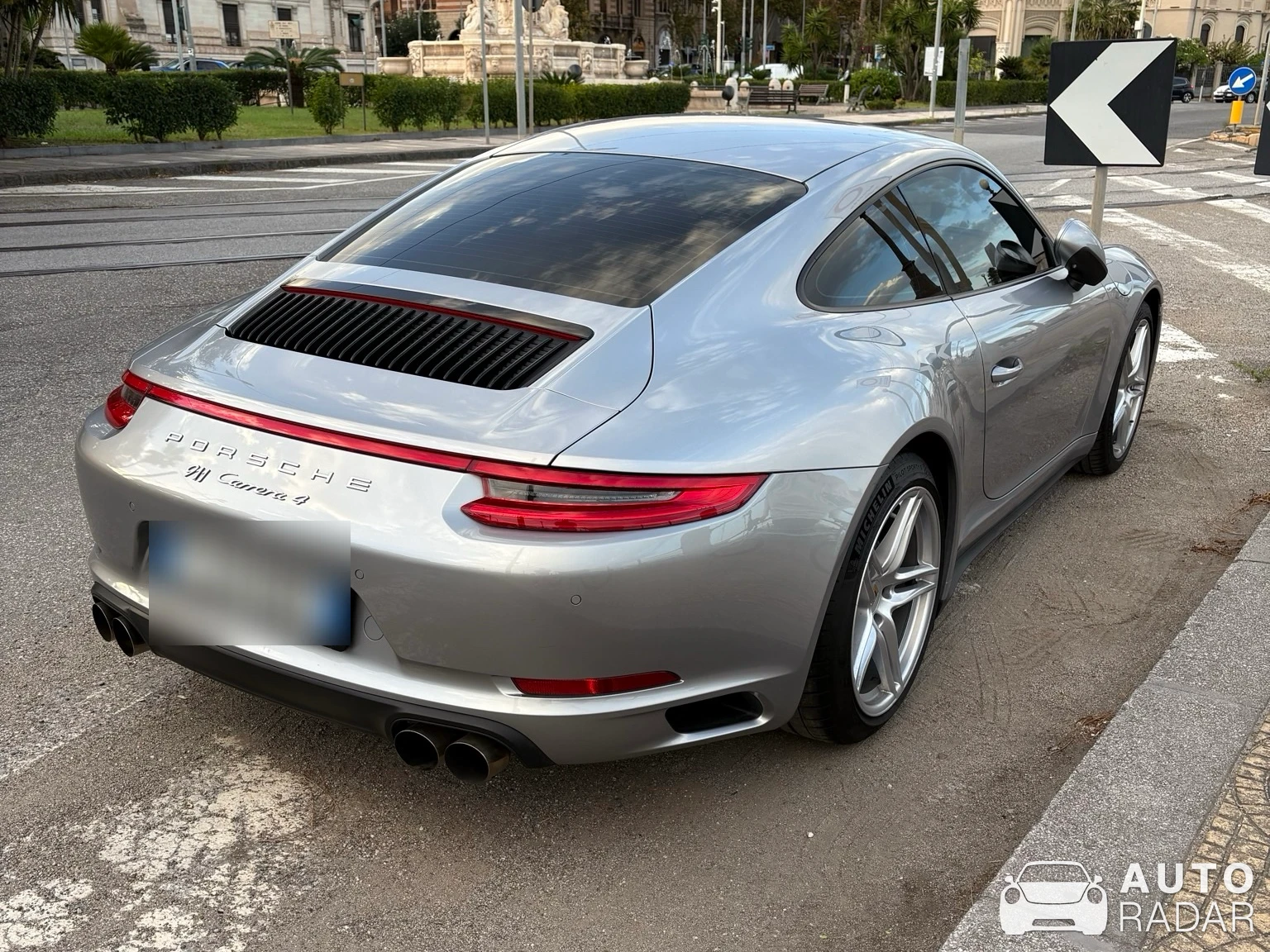 Porsche 991 Carrera 4S MkII spotted in Messina