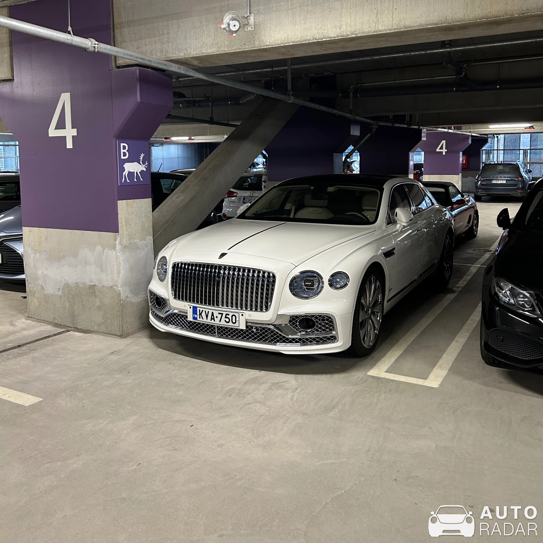 Bentley Flying Spur Hybrid Azure spotted in Vantaa