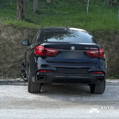 BMW X6 M50d spotted in Macerata