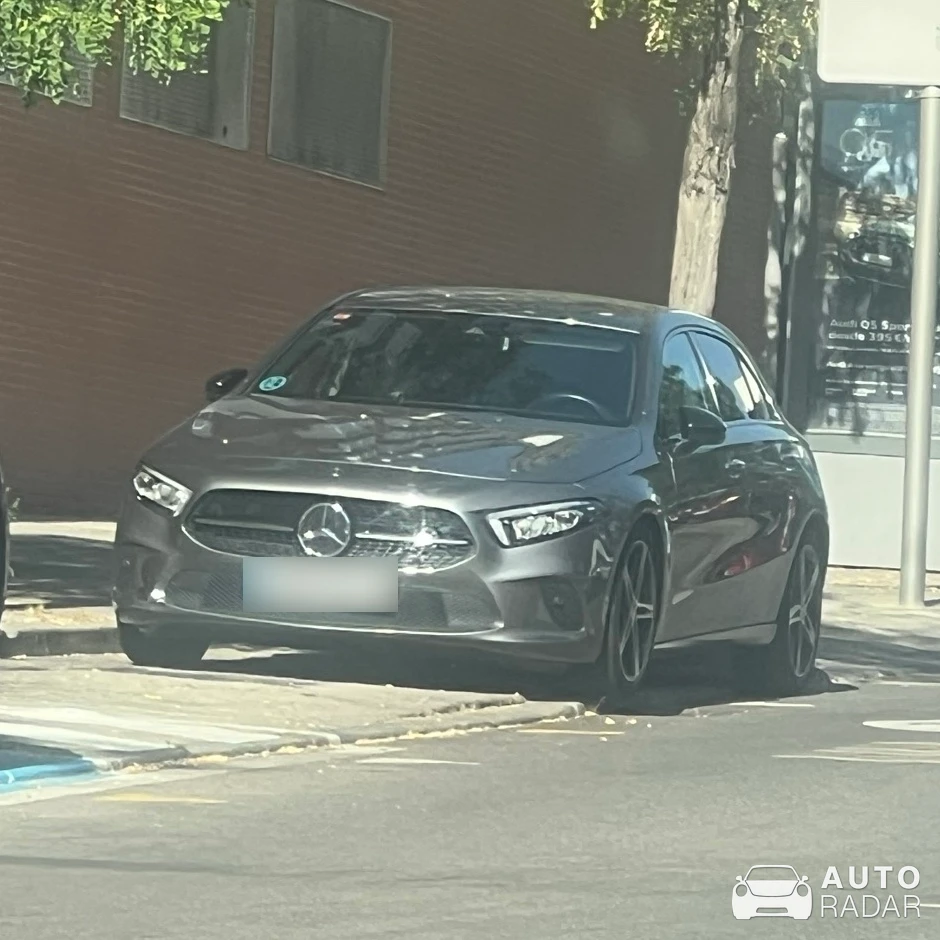 Mercedes-Benz A-Klasse W177 spotted in Madrid