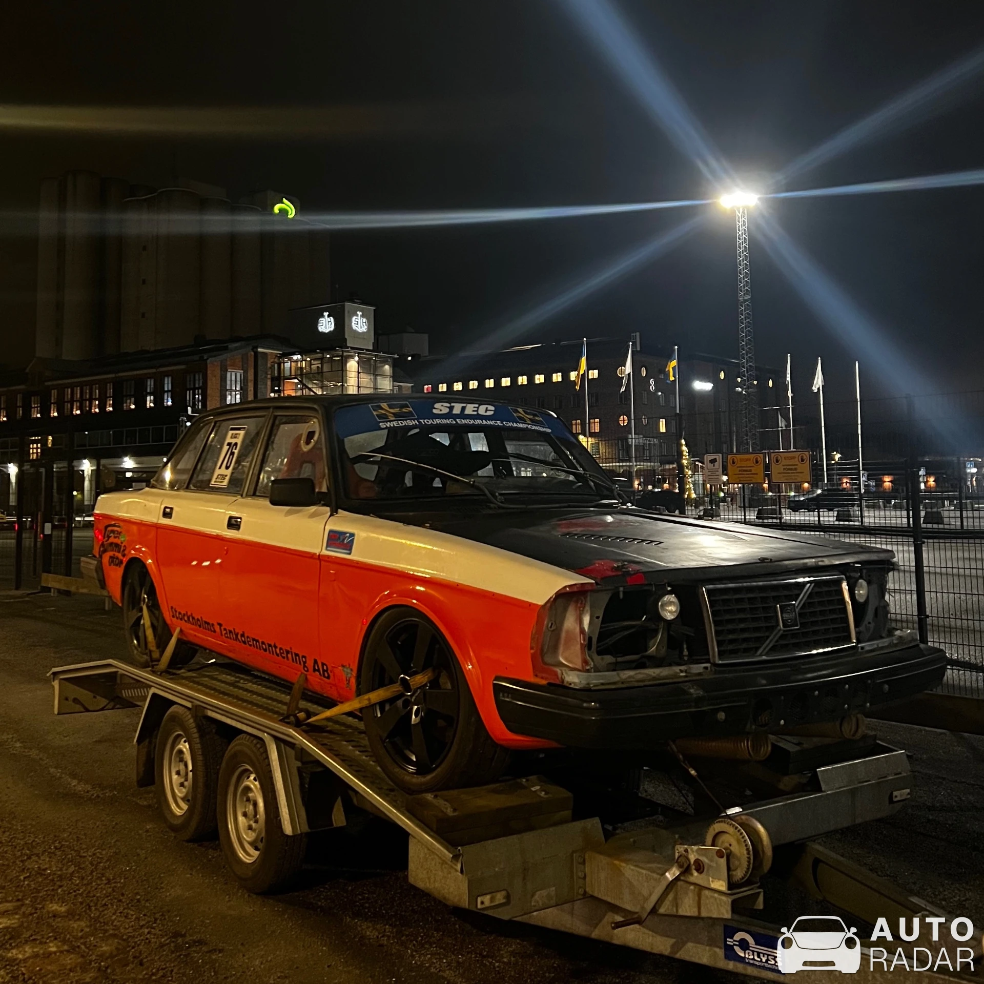 Volvo 240 spotted in Östermalm, Sverige