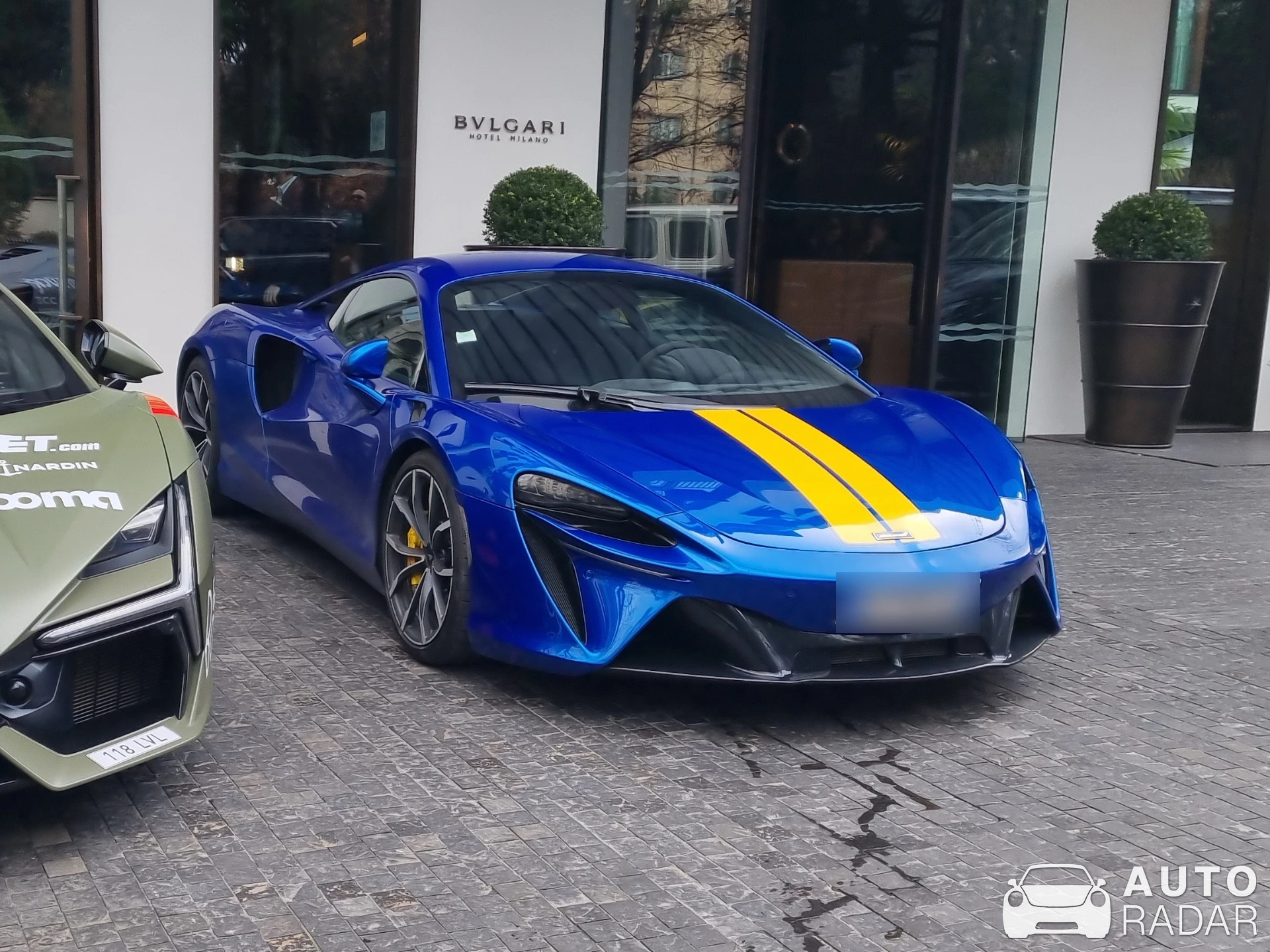 McLaren Artura spotted in Milano, Italy