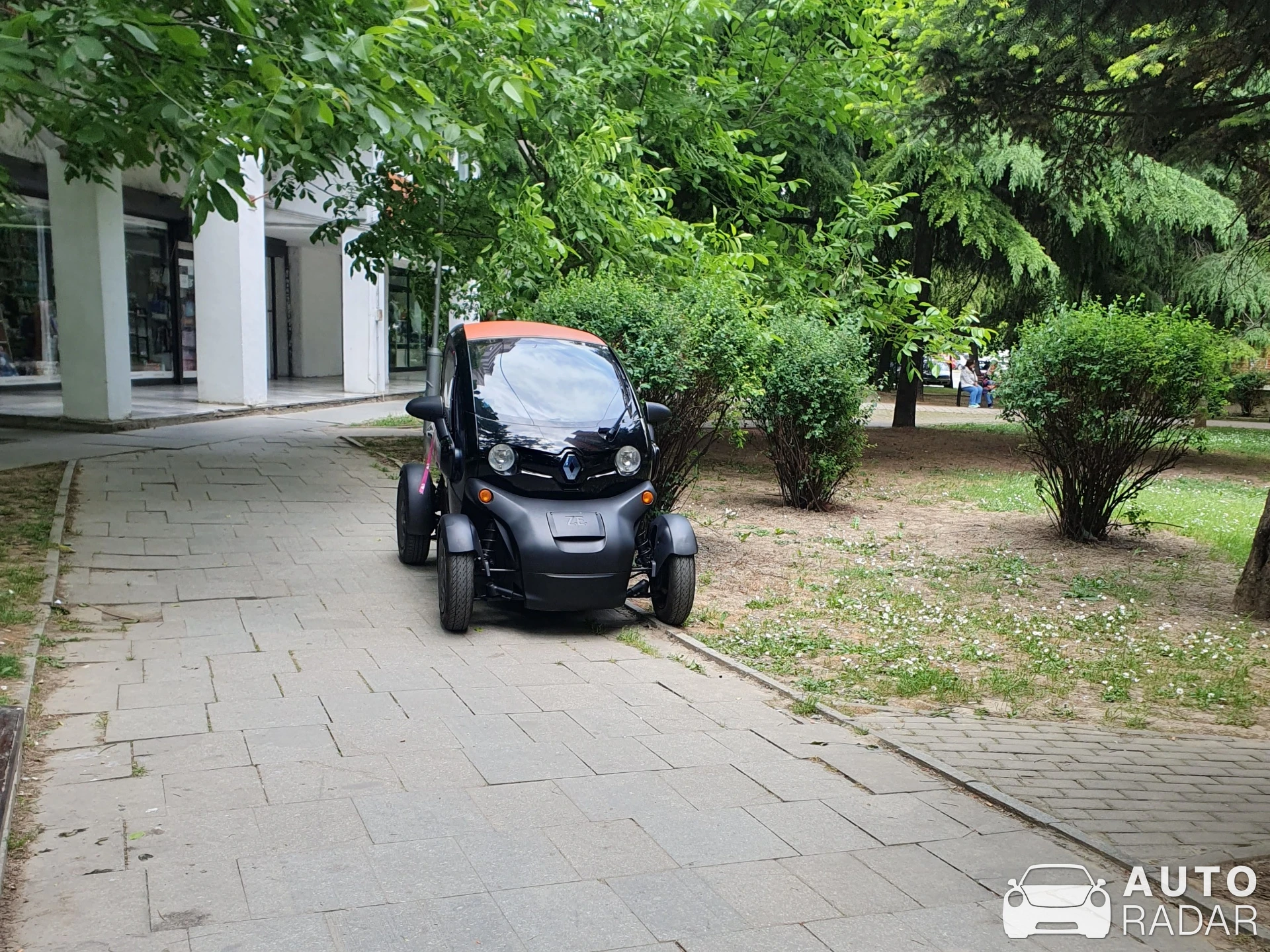 Renault Twizy spotted in Skopje